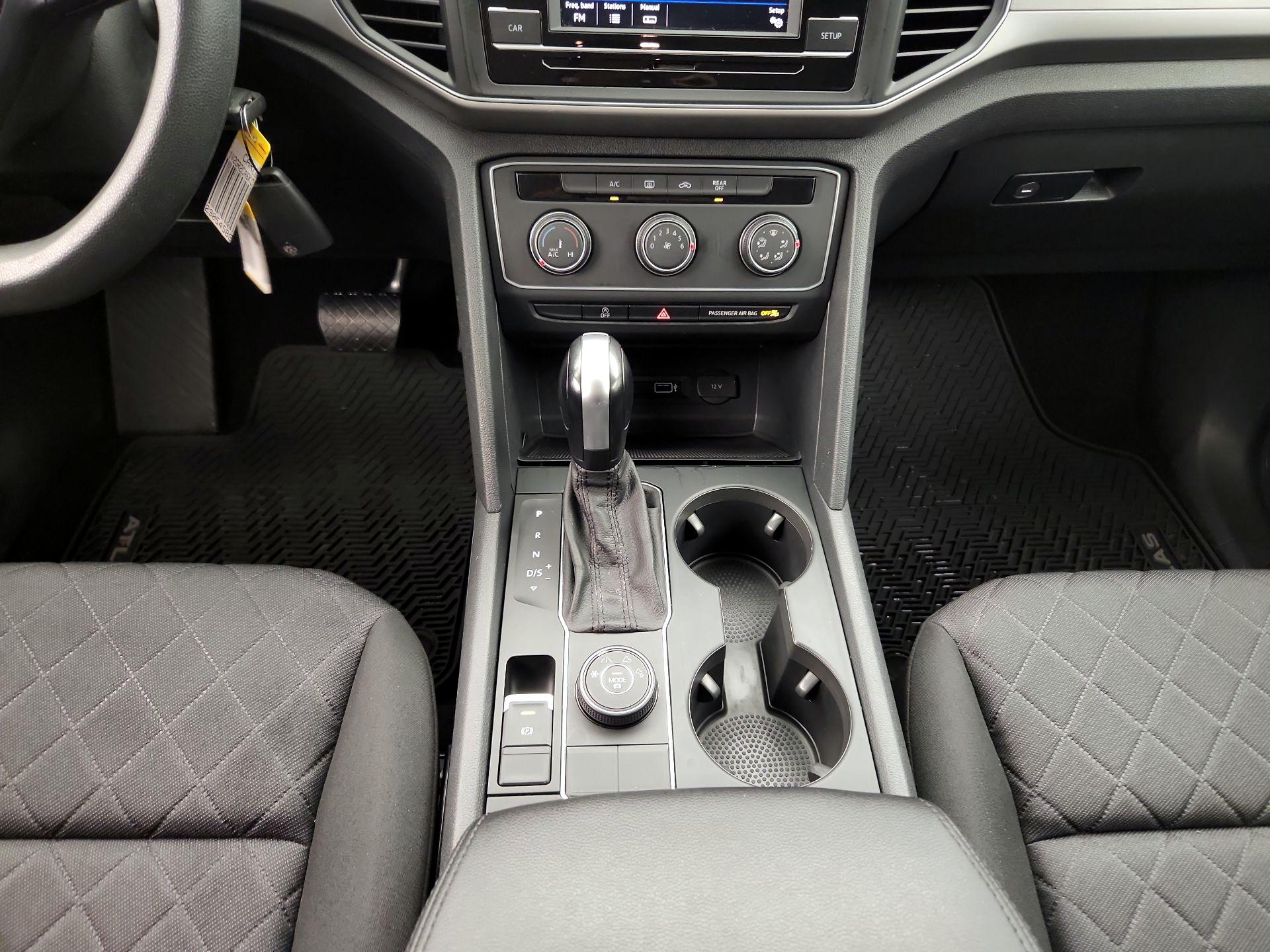 Thumbnail: 2019 Volkswagen Atlas - 17