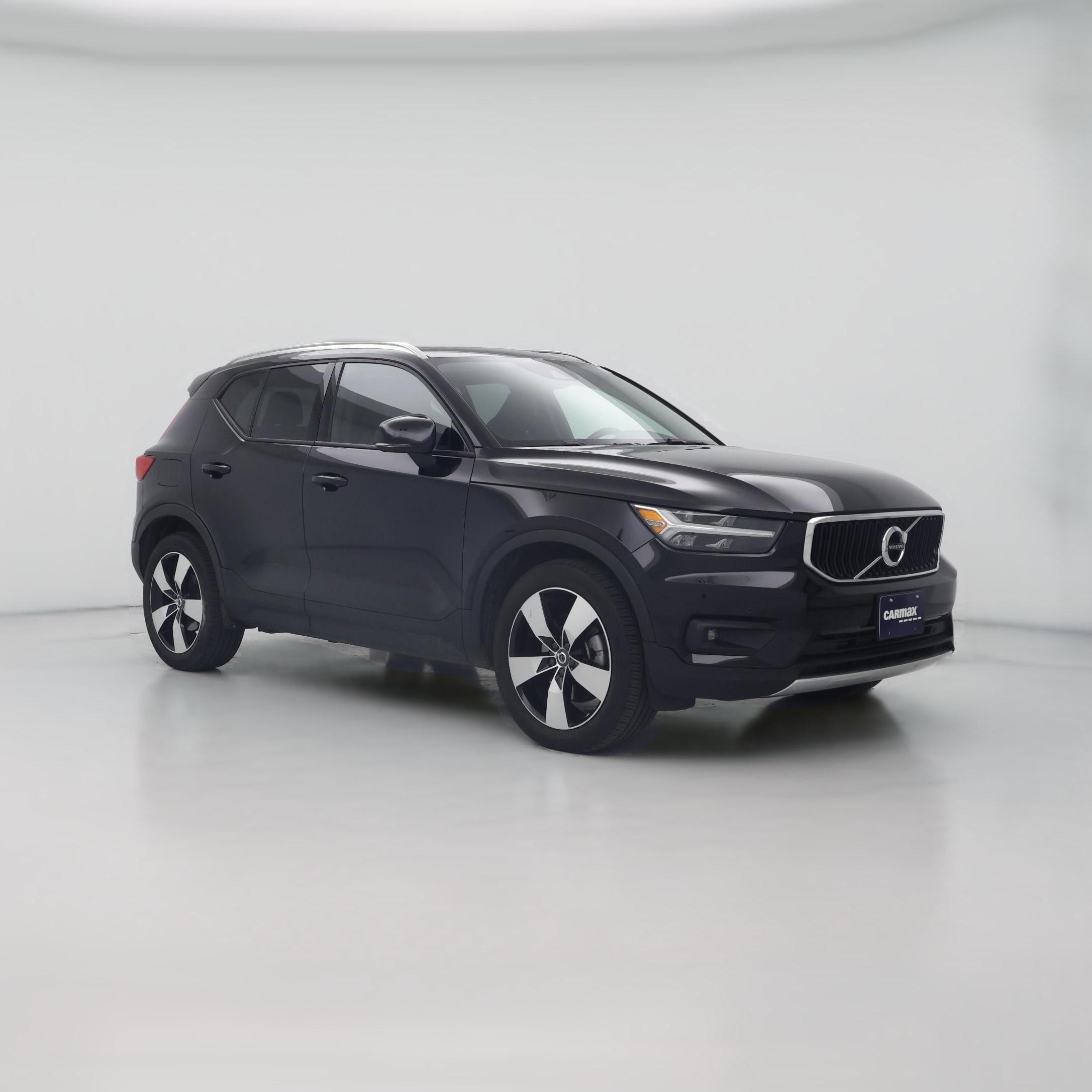 Thumbnail: 2021 Volvo XC40 - 1