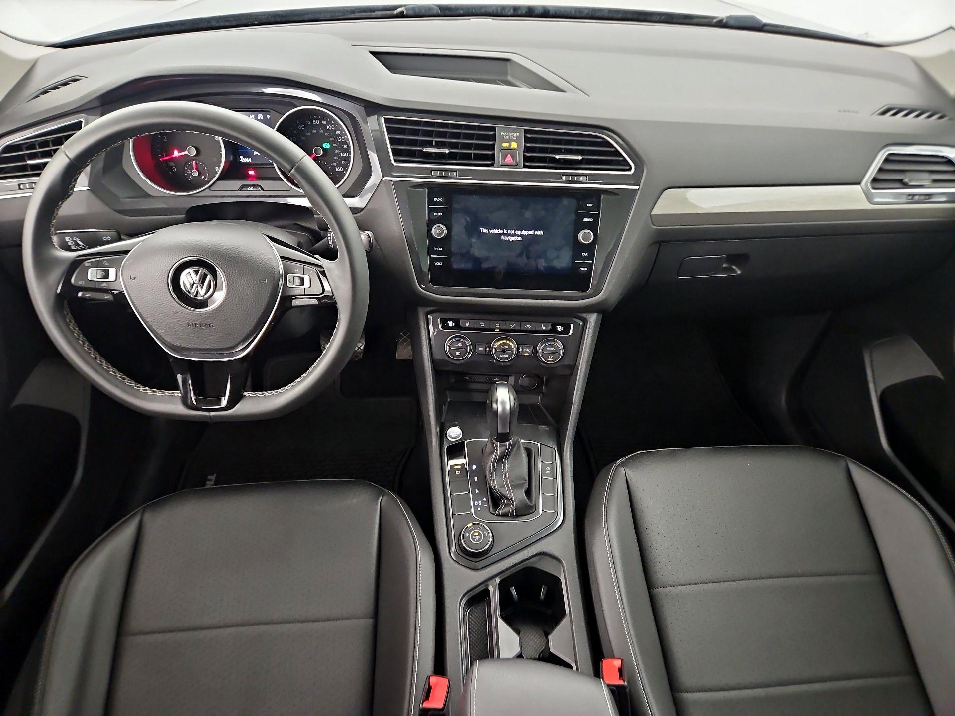 Thumbnail: 2021 Volkswagen Tiguan - 8