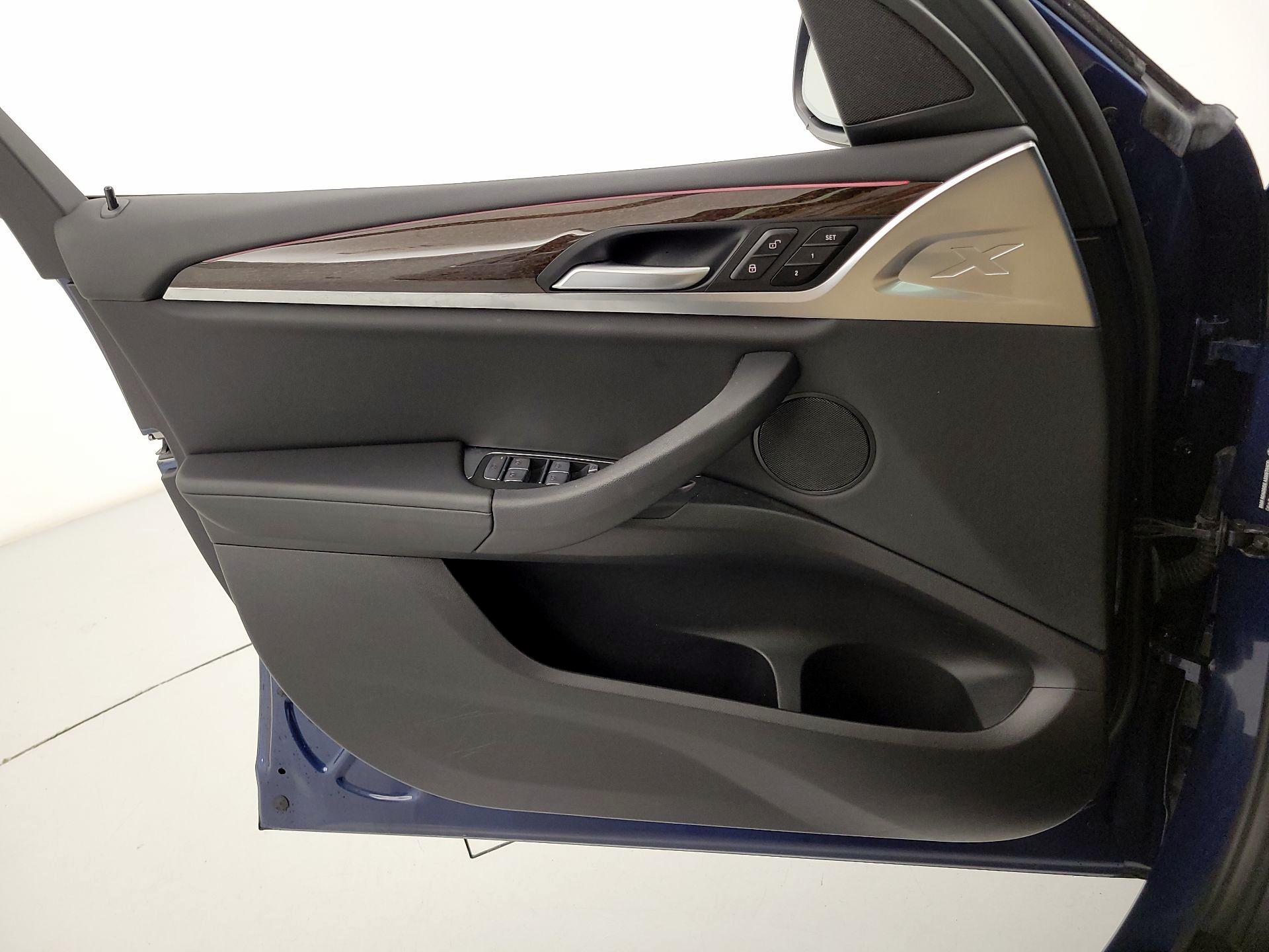 Thumbnail: 2022 BMW X3 - 12