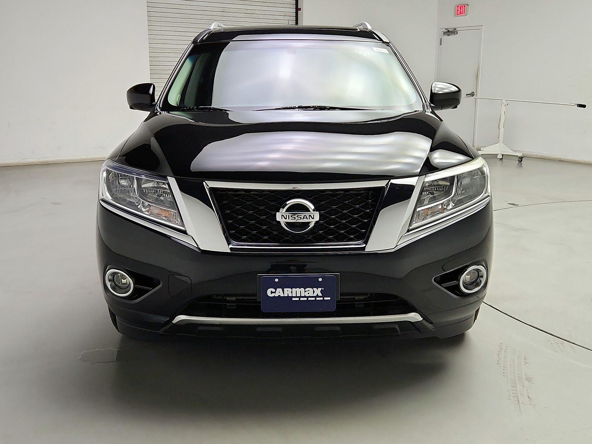 Thumbnail: 2015 Nissan Pathfinder - 2