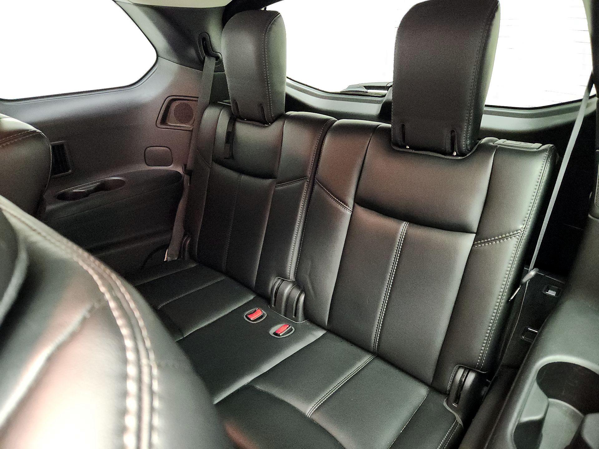 Thumbnail: 2015 Nissan Pathfinder - 20