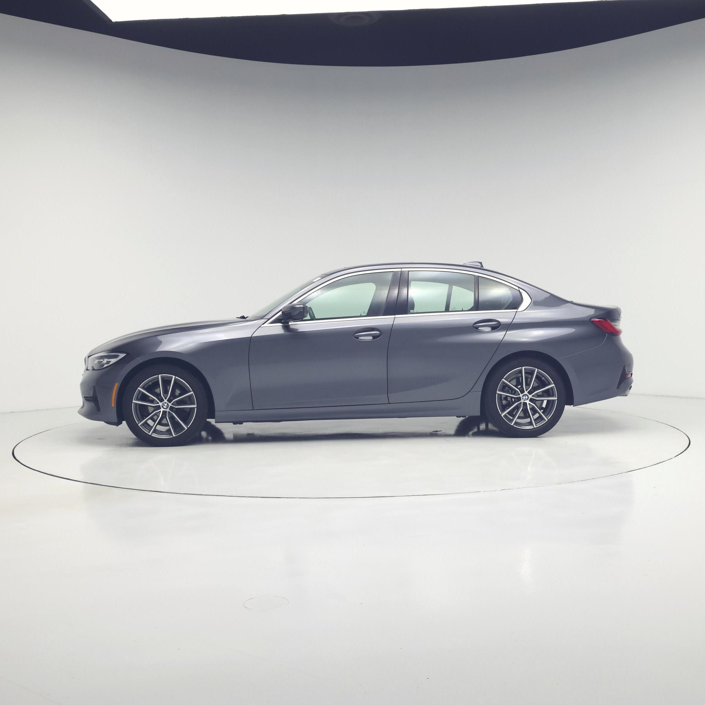 Thumbnail: 2020 BMW 3 Series - 3