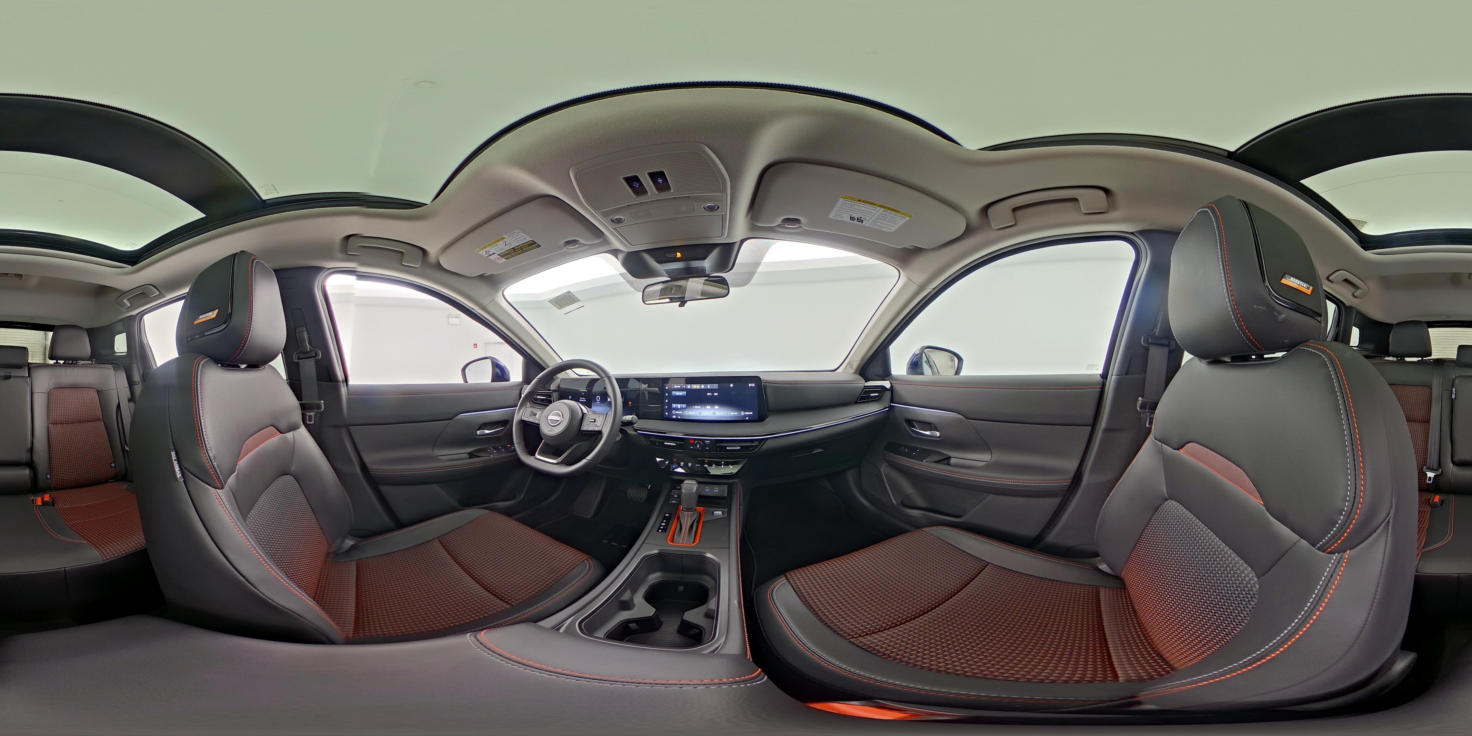 2025 Nissan Kicks SR AWD - Photo 24