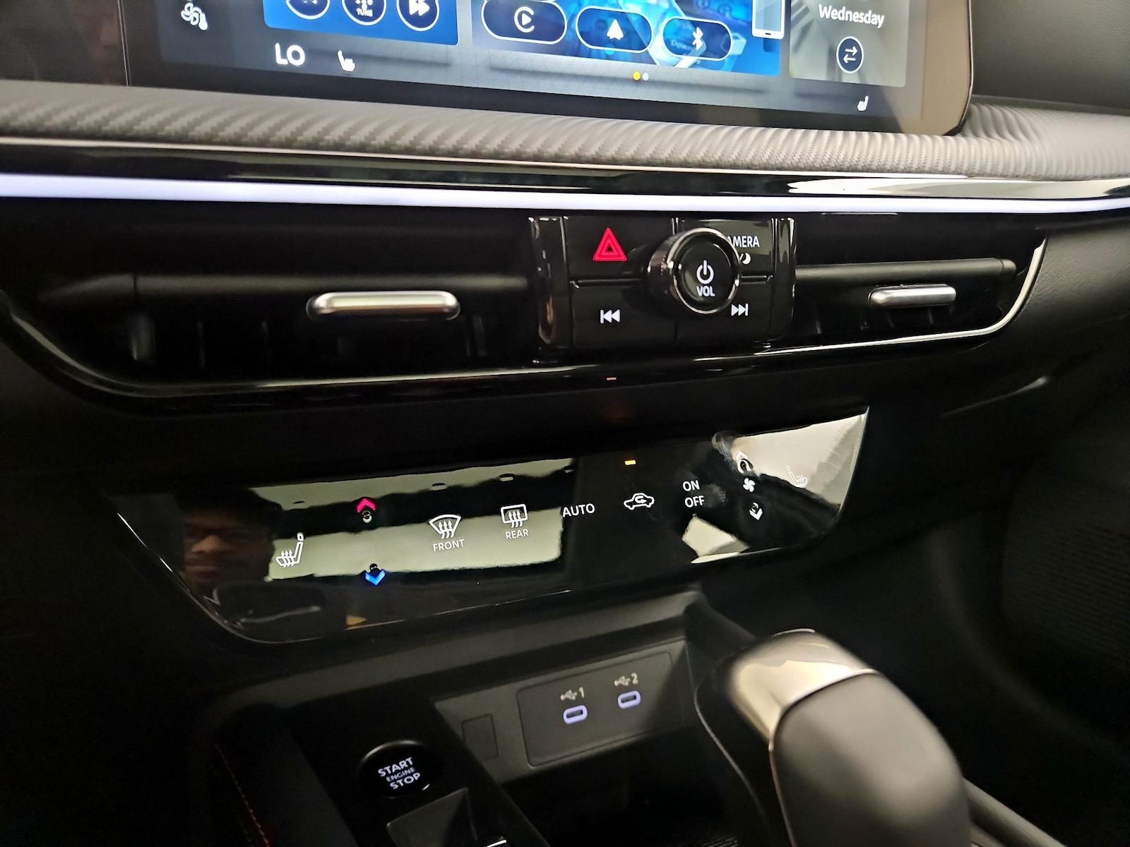 2025 Nissan Kicks SR AWD - Photo 15