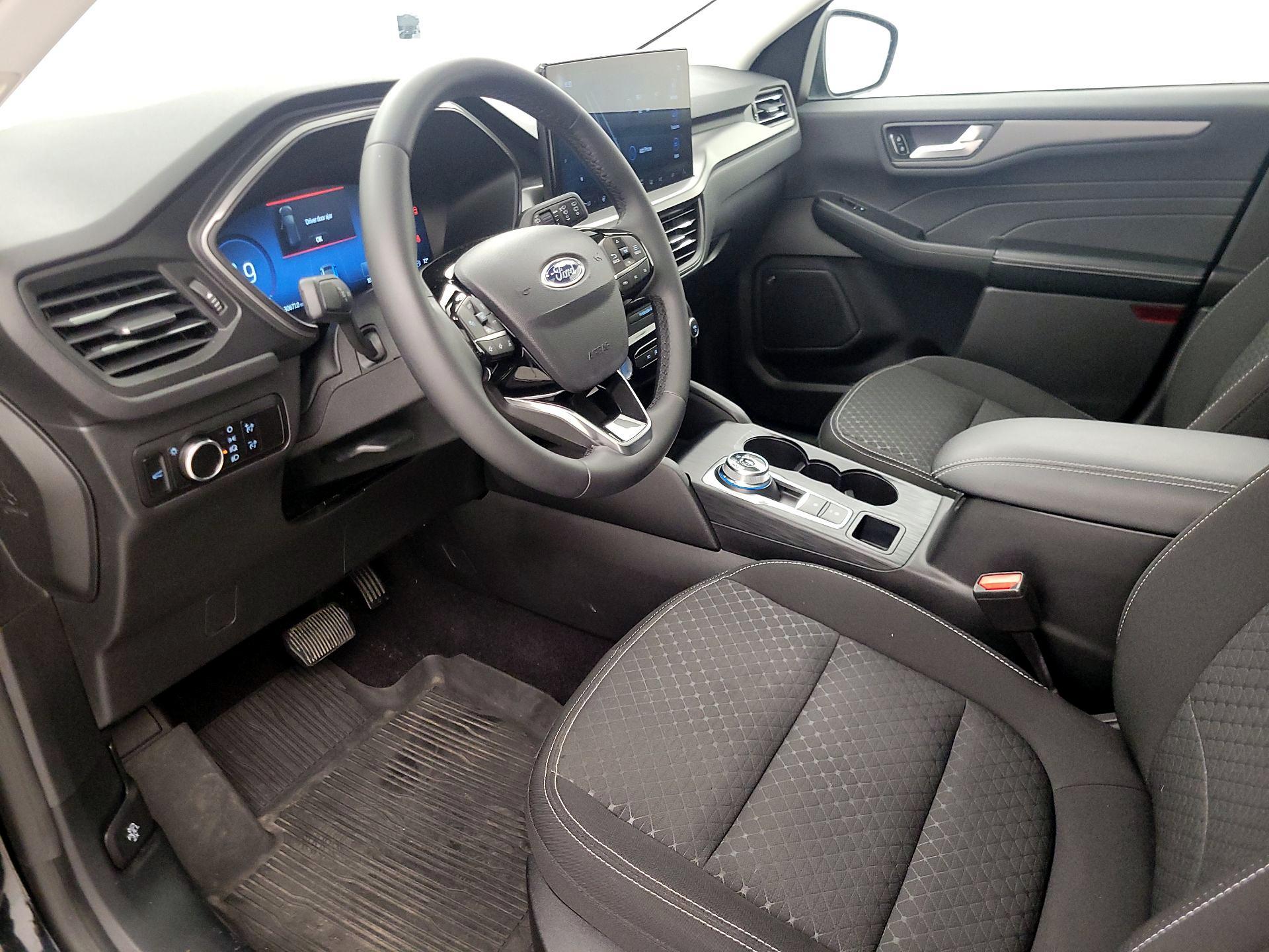 Thumbnail: 2023 Ford Escape - 11