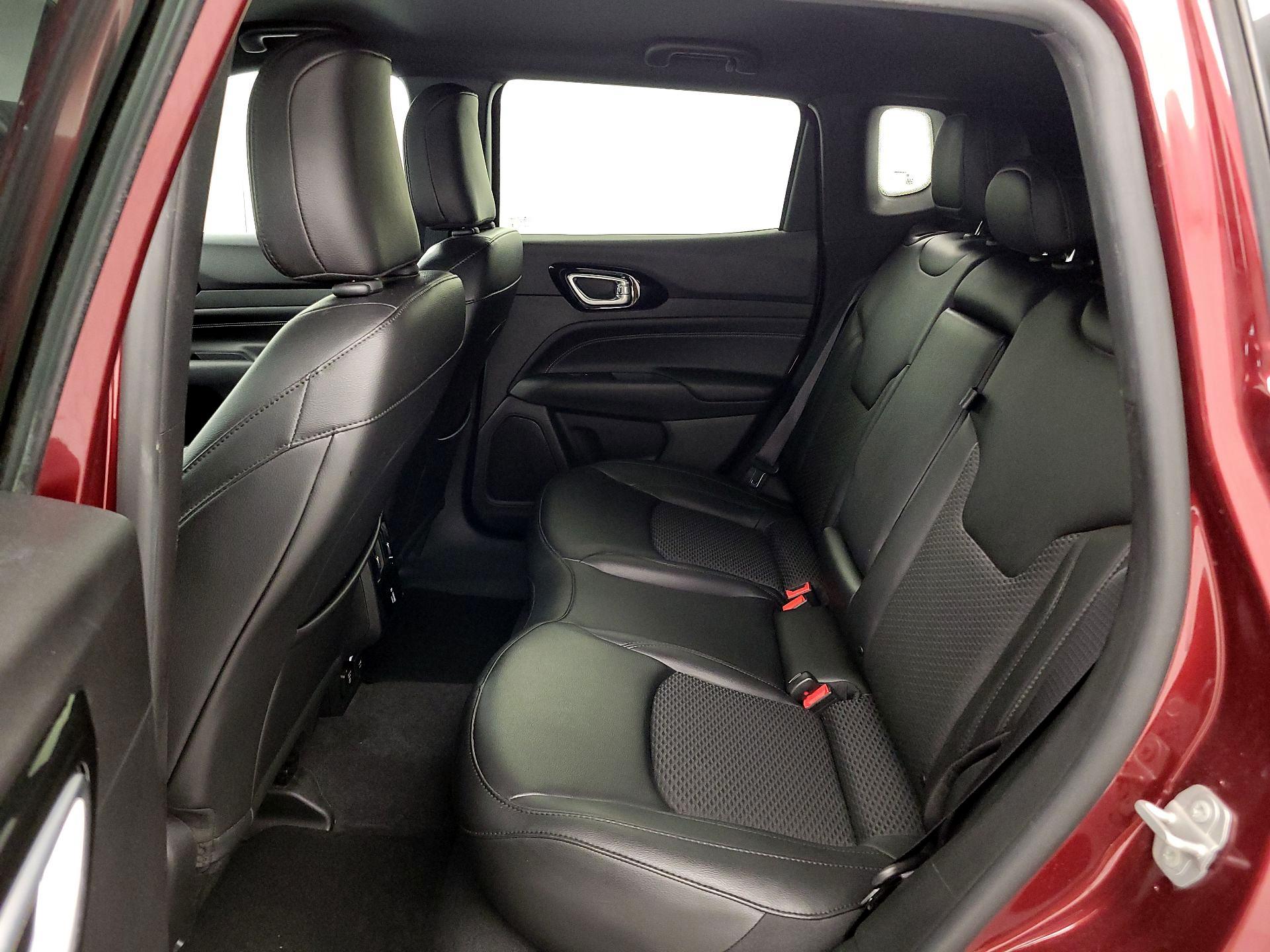 Thumbnail: 2022 Jeep Compass - 19