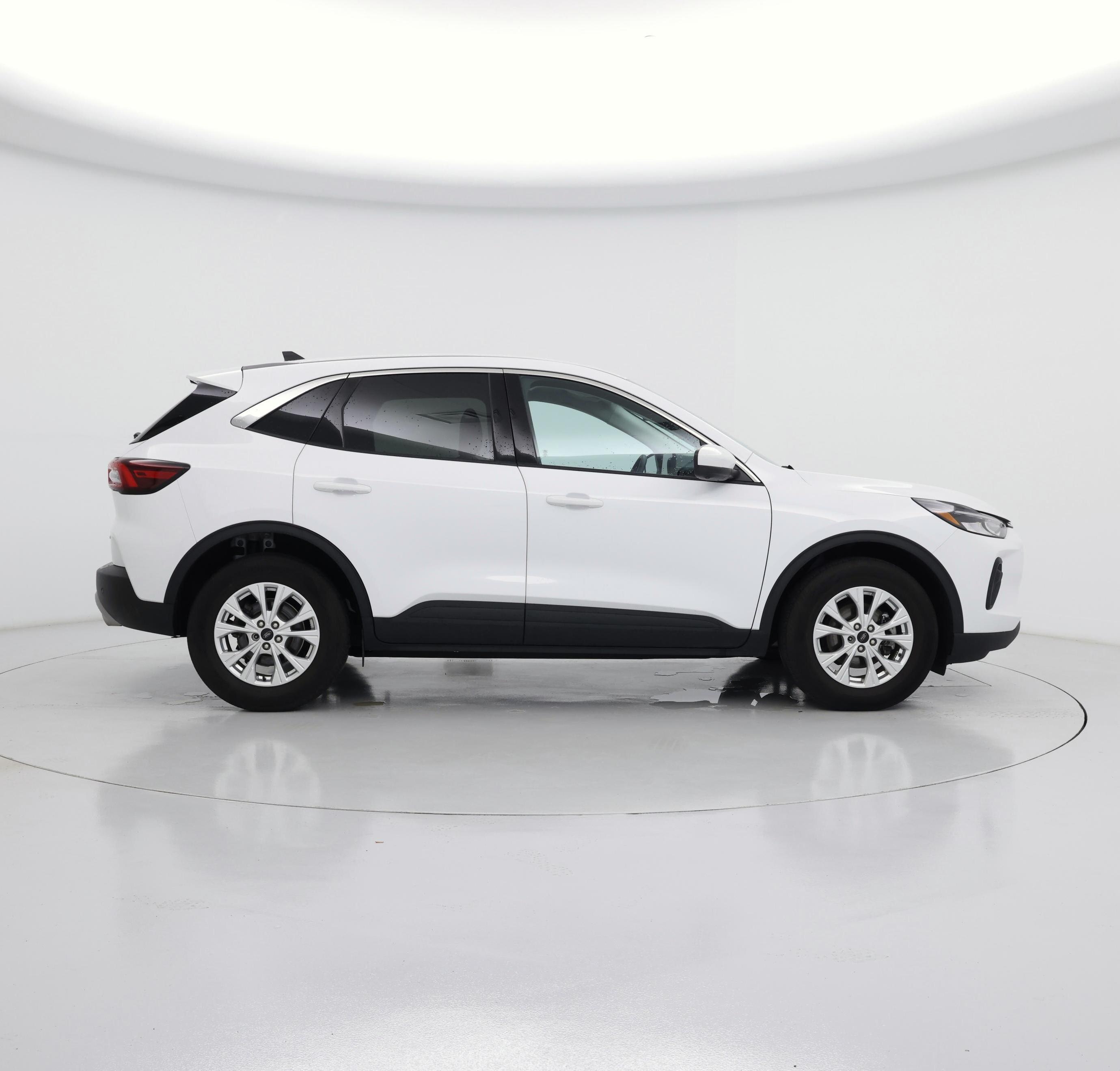 Thumbnail: 2023 Ford Escape - 7