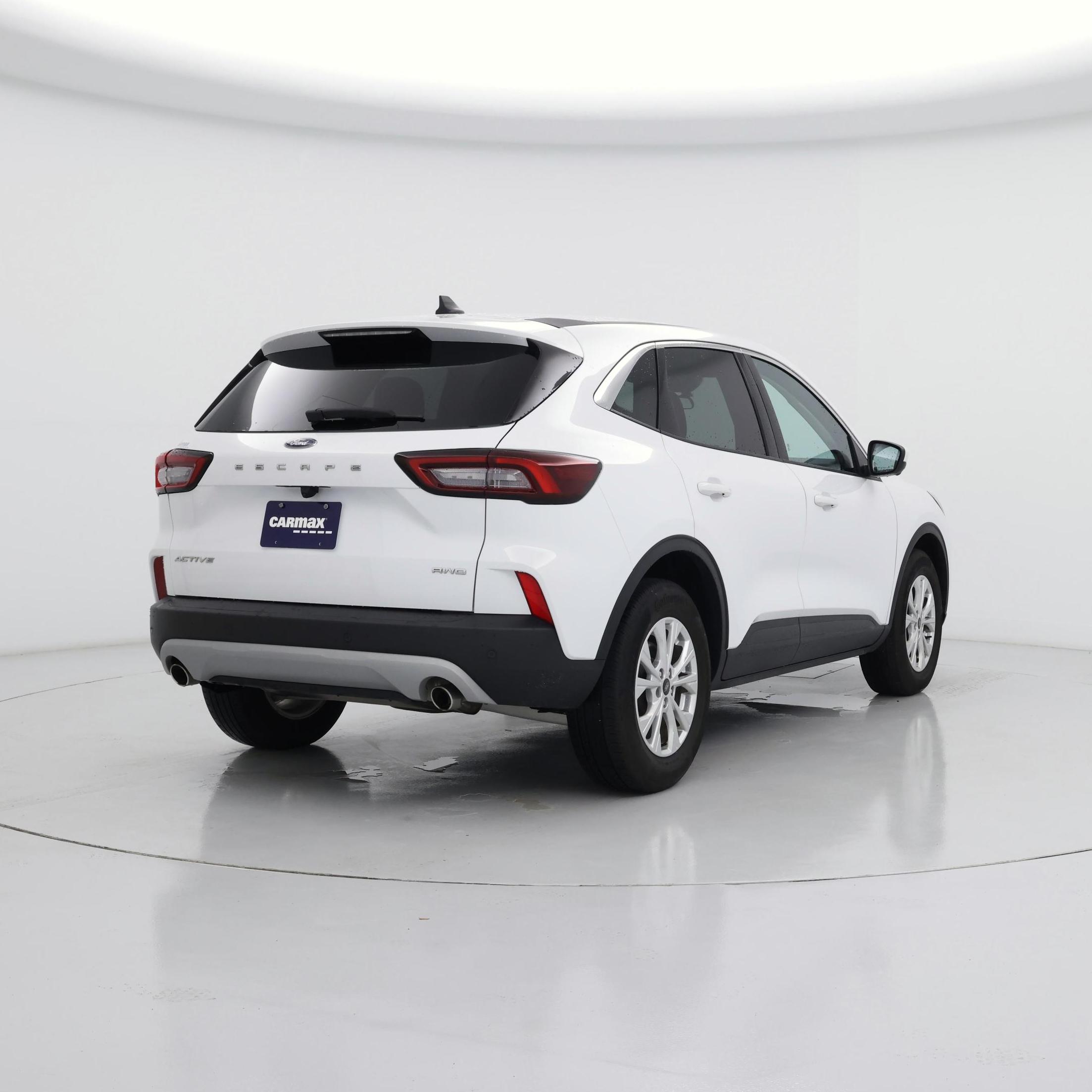Thumbnail: 2023 Ford Escape - 8