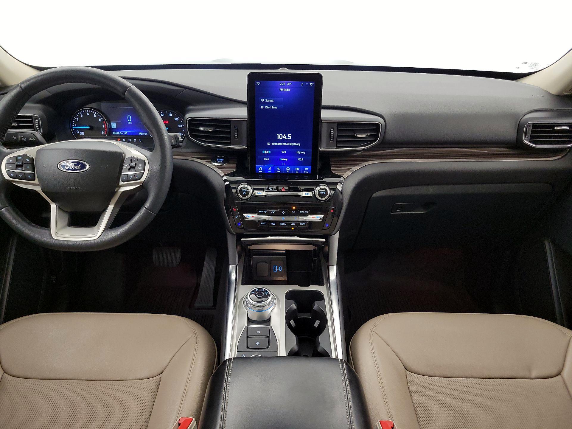 Thumbnail: 2023 Ford Explorer - 9