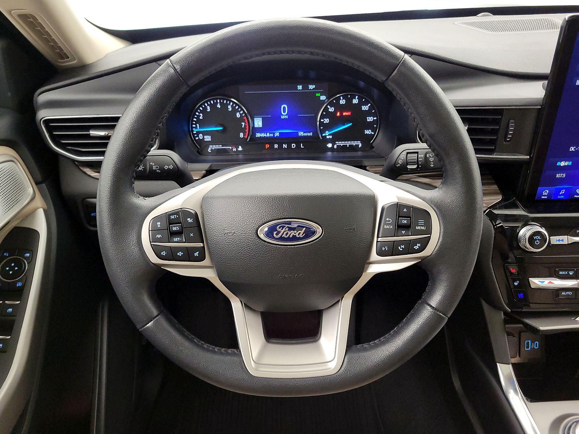 Thumbnail: 2023 Ford Explorer - 10