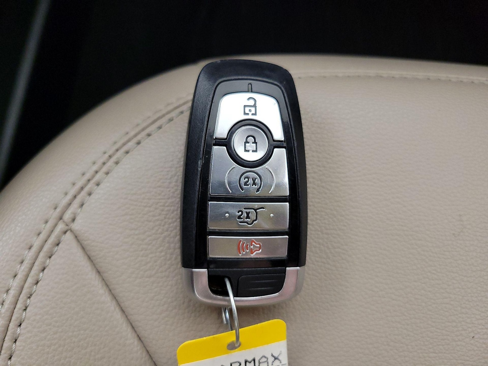 2023 Ford Explorer Limited - Photo 28