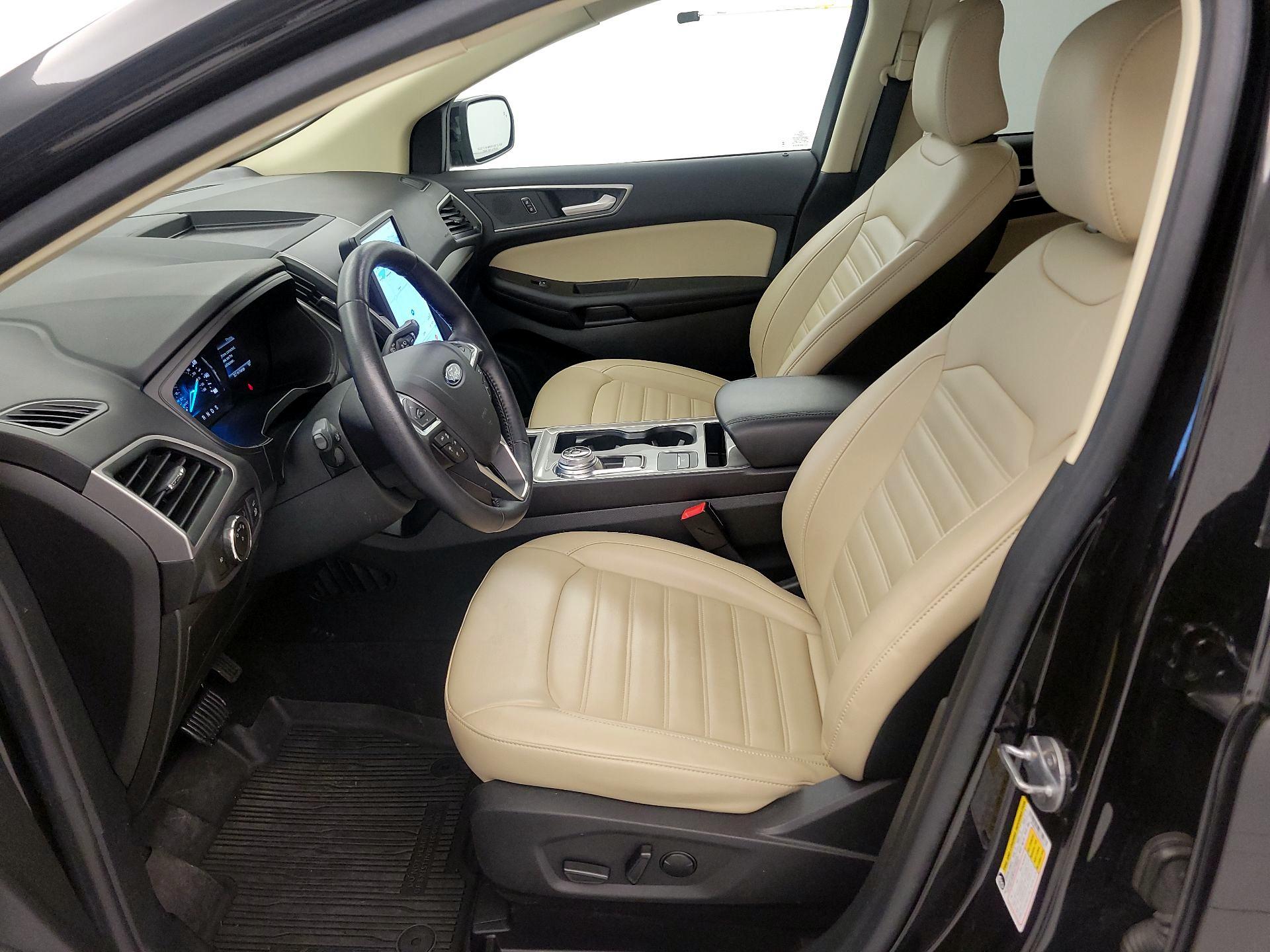 Thumbnail: 2023 Ford Edge - 11
