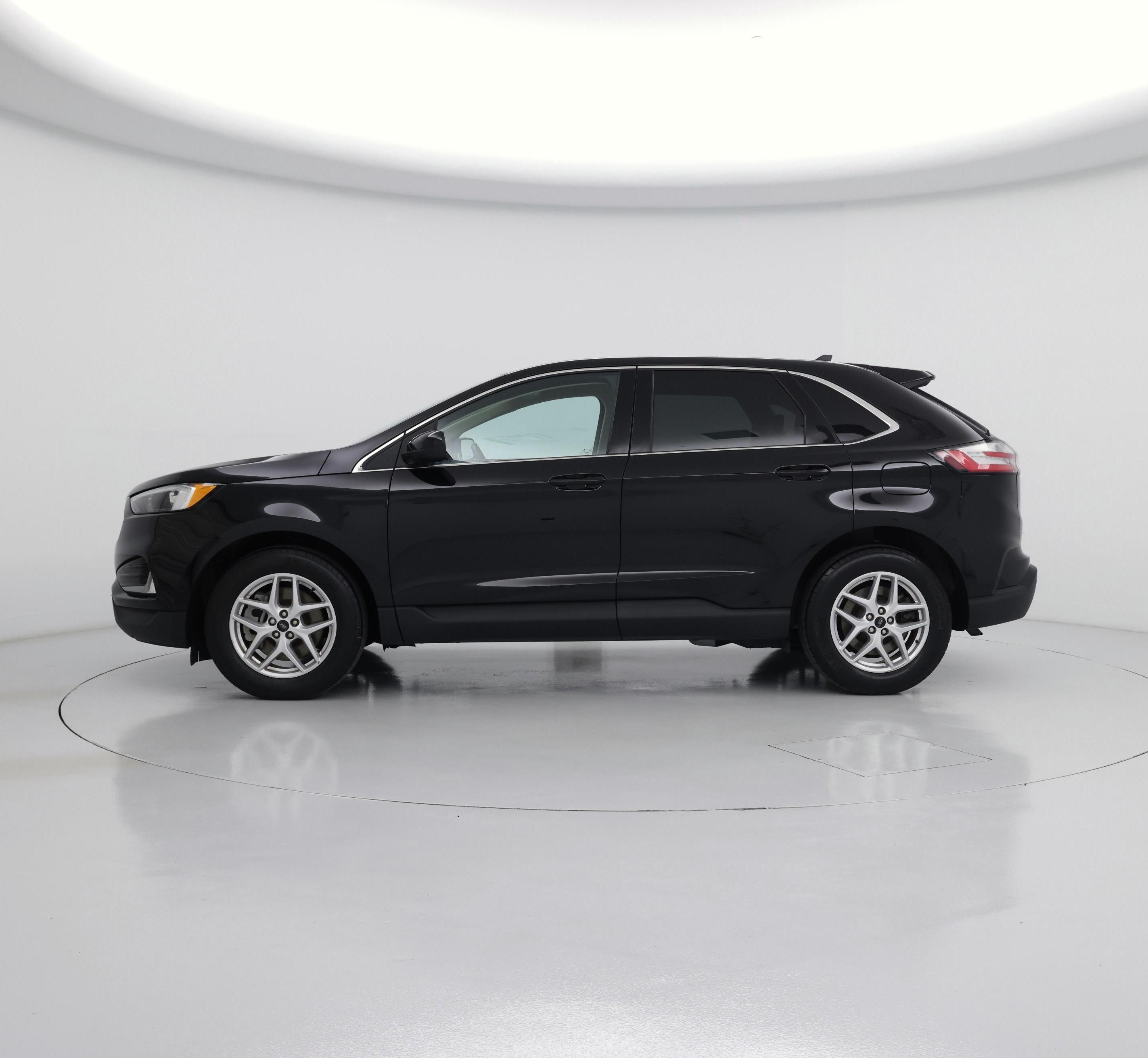 Thumbnail: 2023 Ford Edge - 3