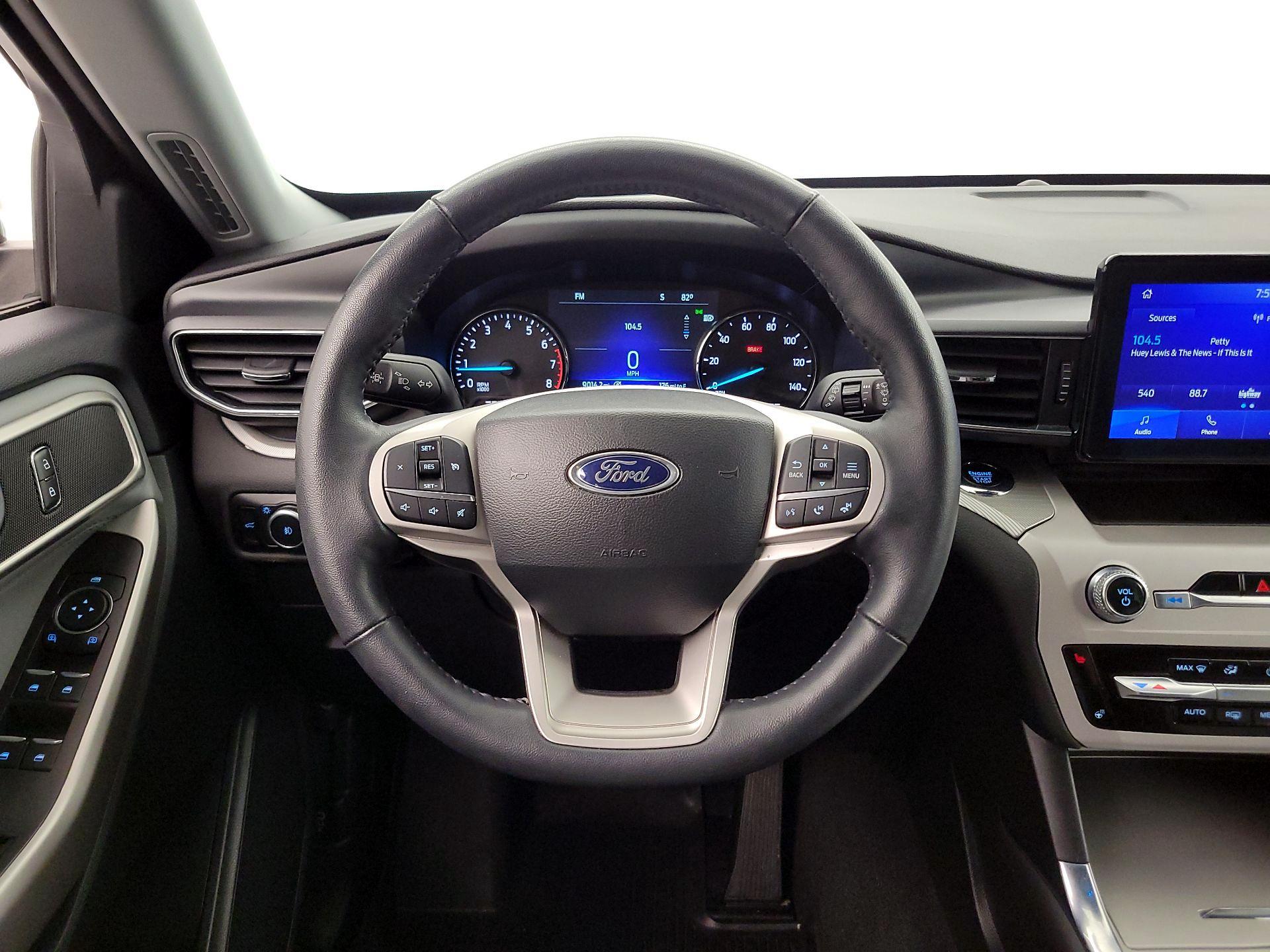 Thumbnail: 2023 Ford Explorer - 10