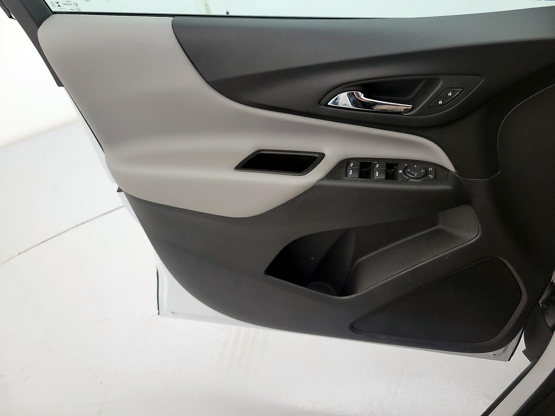 Thumbnail: 2024 Chevrolet Equinox - 12