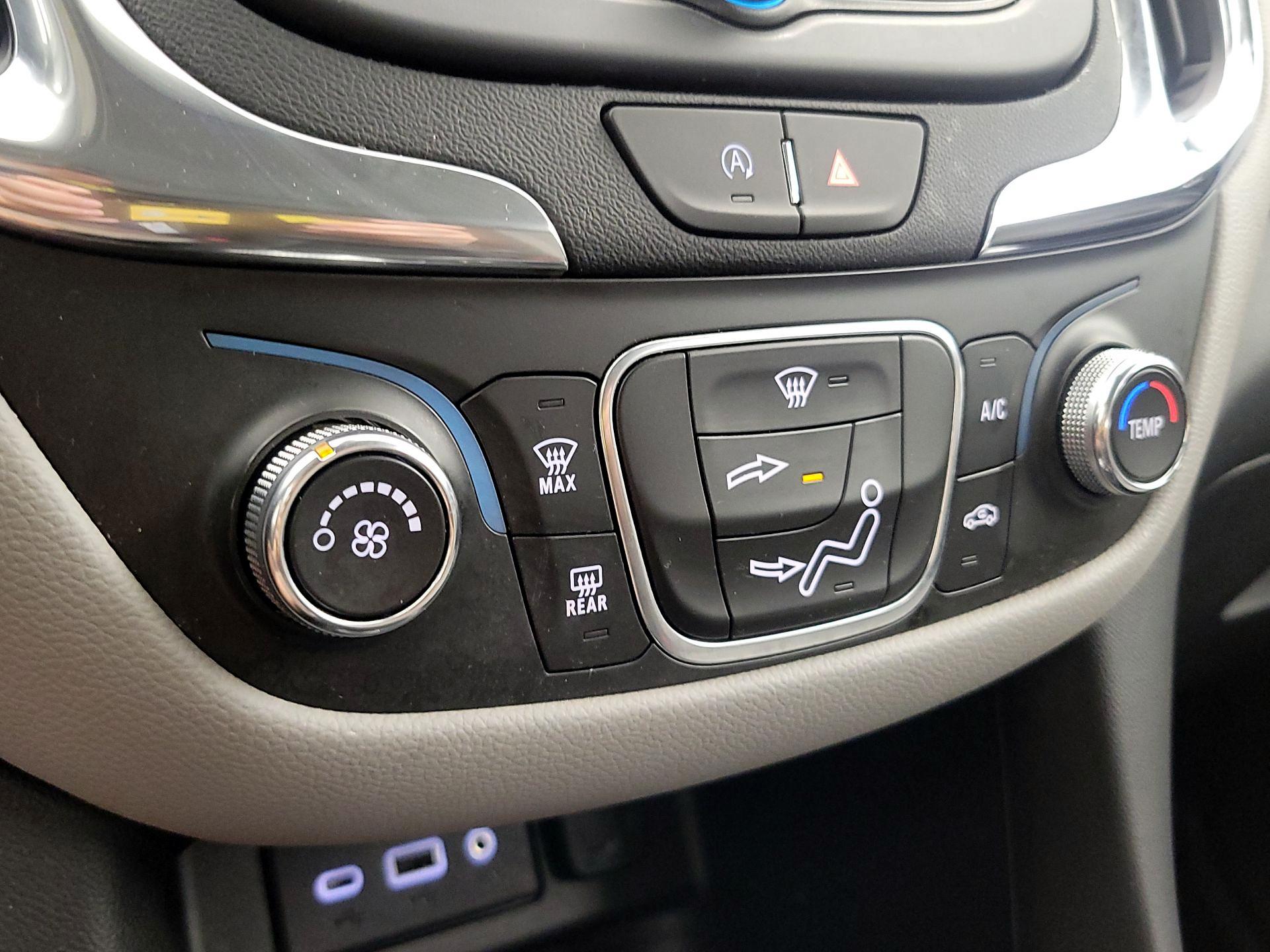 Thumbnail: 2024 Chevrolet Equinox - 16