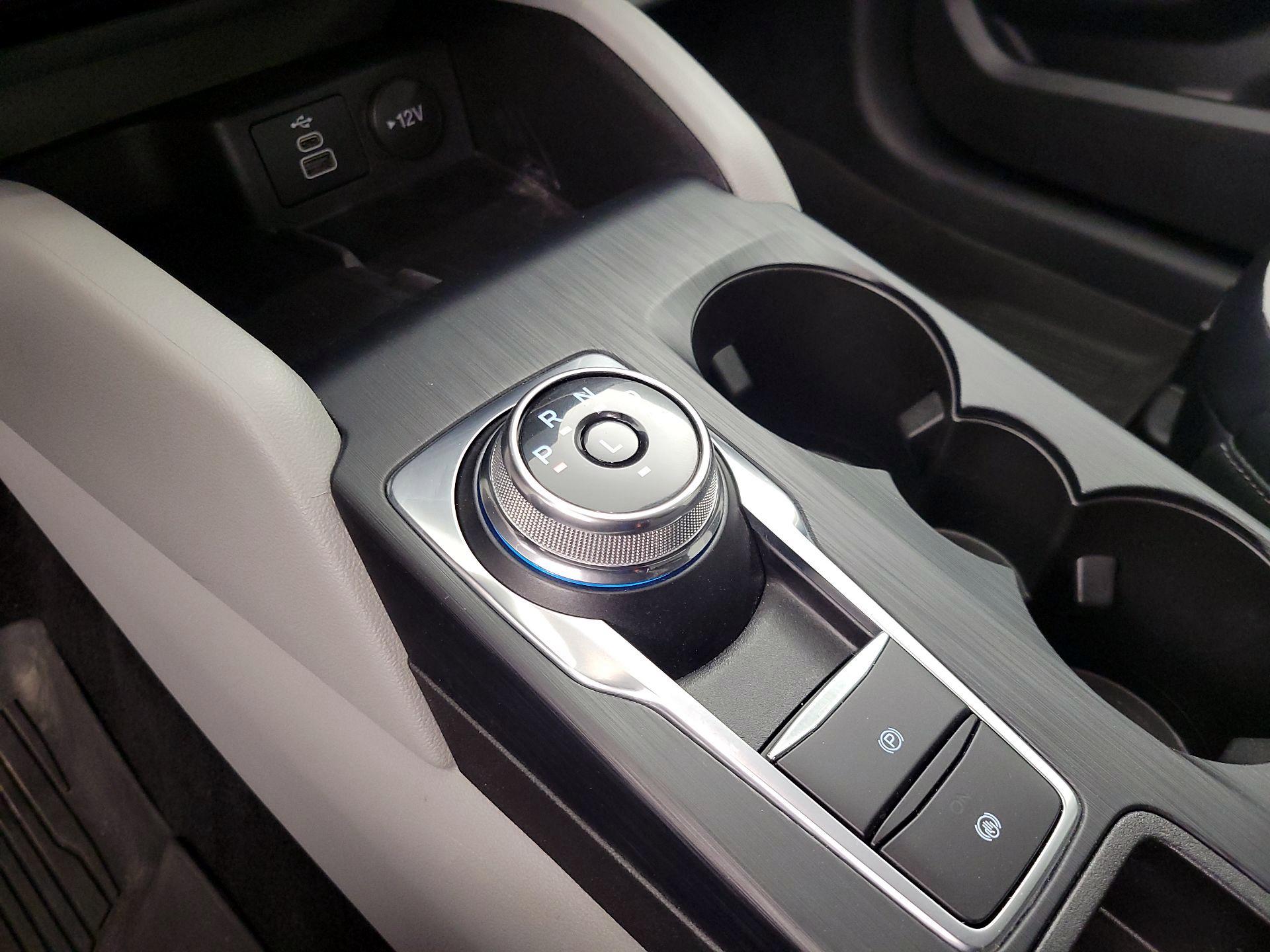 Thumbnail: 2025 Ford Escape - 17