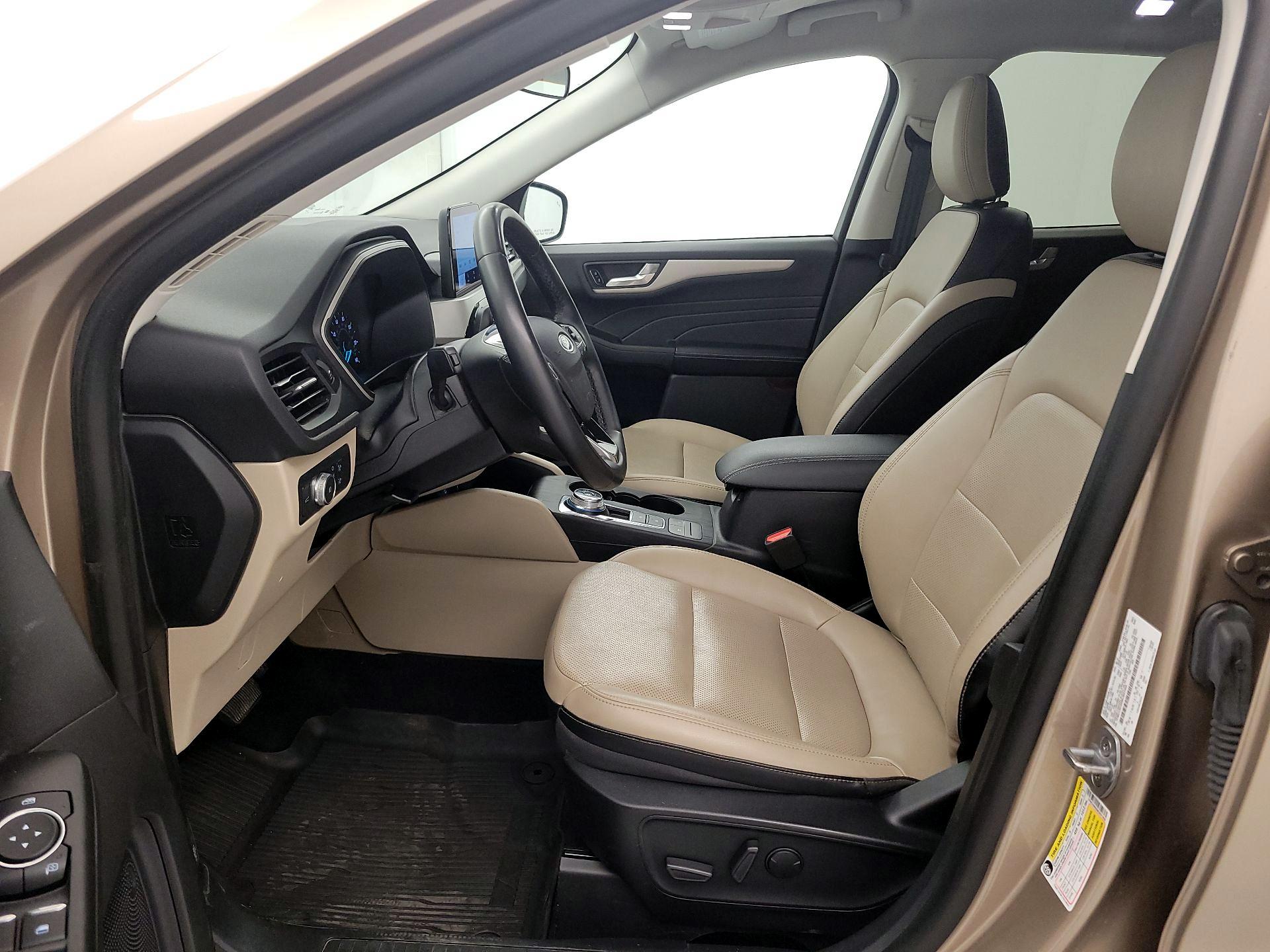 Thumbnail: 2021 Ford Escape - 11