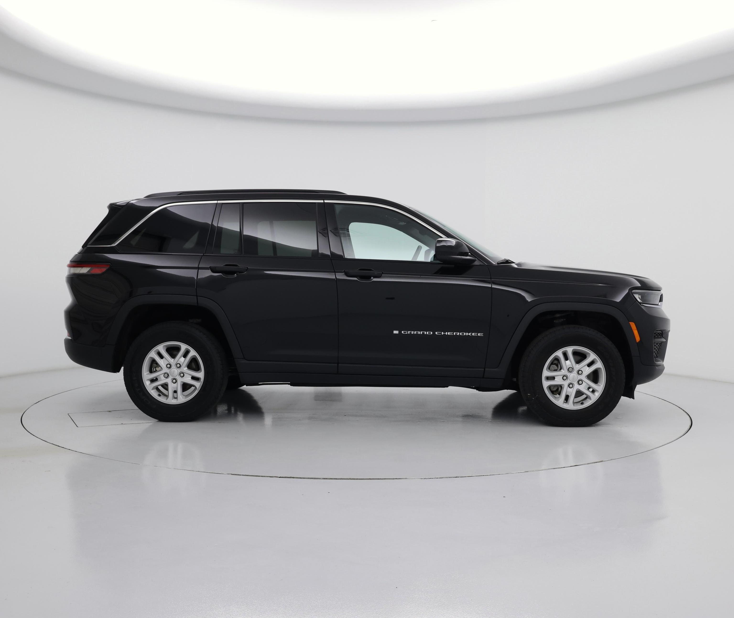 Thumbnail: 2024 Jeep Grand Cherokee - 7