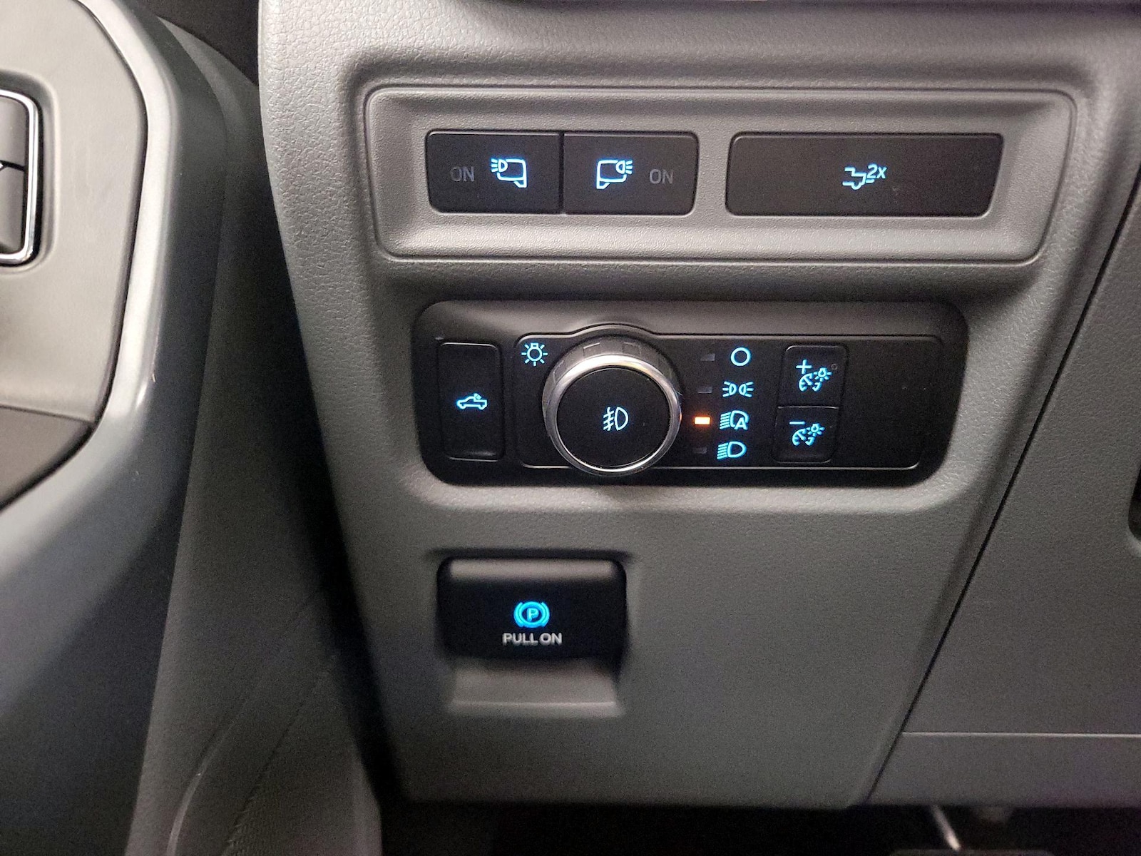 2023 Ford F-150 XLT - Photo 14