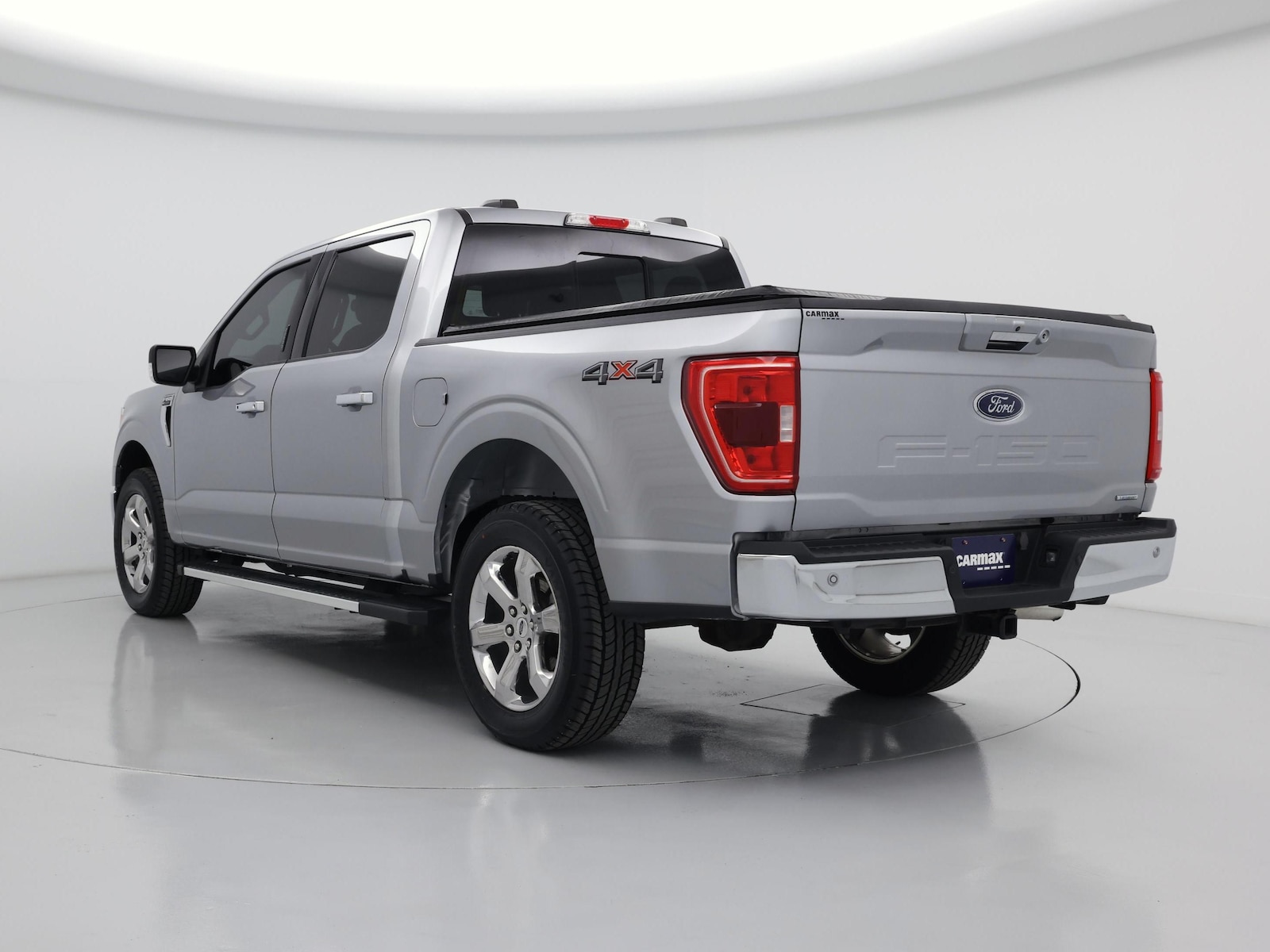 2023 Ford F-150 XLT - Photo 3