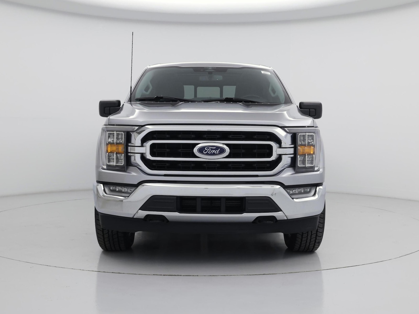 2023 Ford F-150 XLT - Photo 6