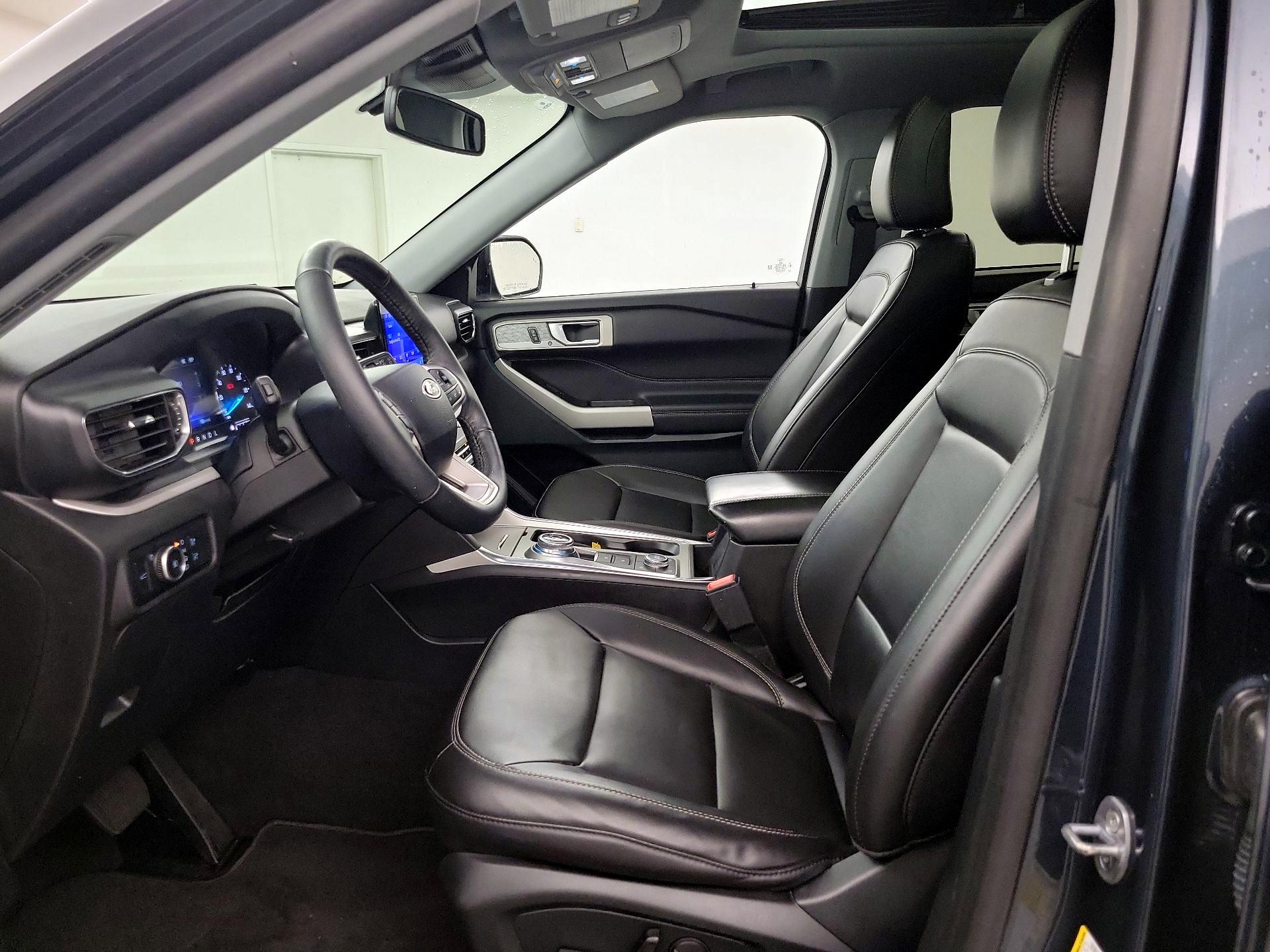 Thumbnail: 2024 Ford Explorer - 9