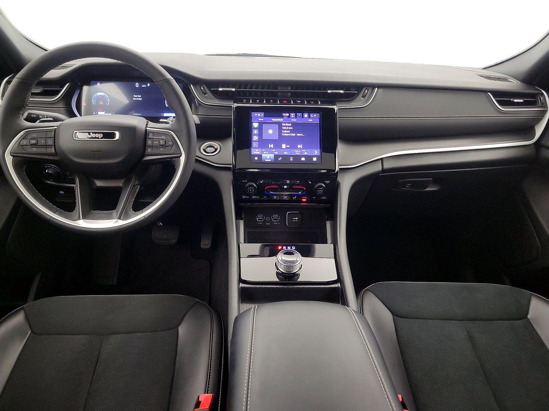 Thumbnail: 2024 Jeep Grand Cherokee - 9