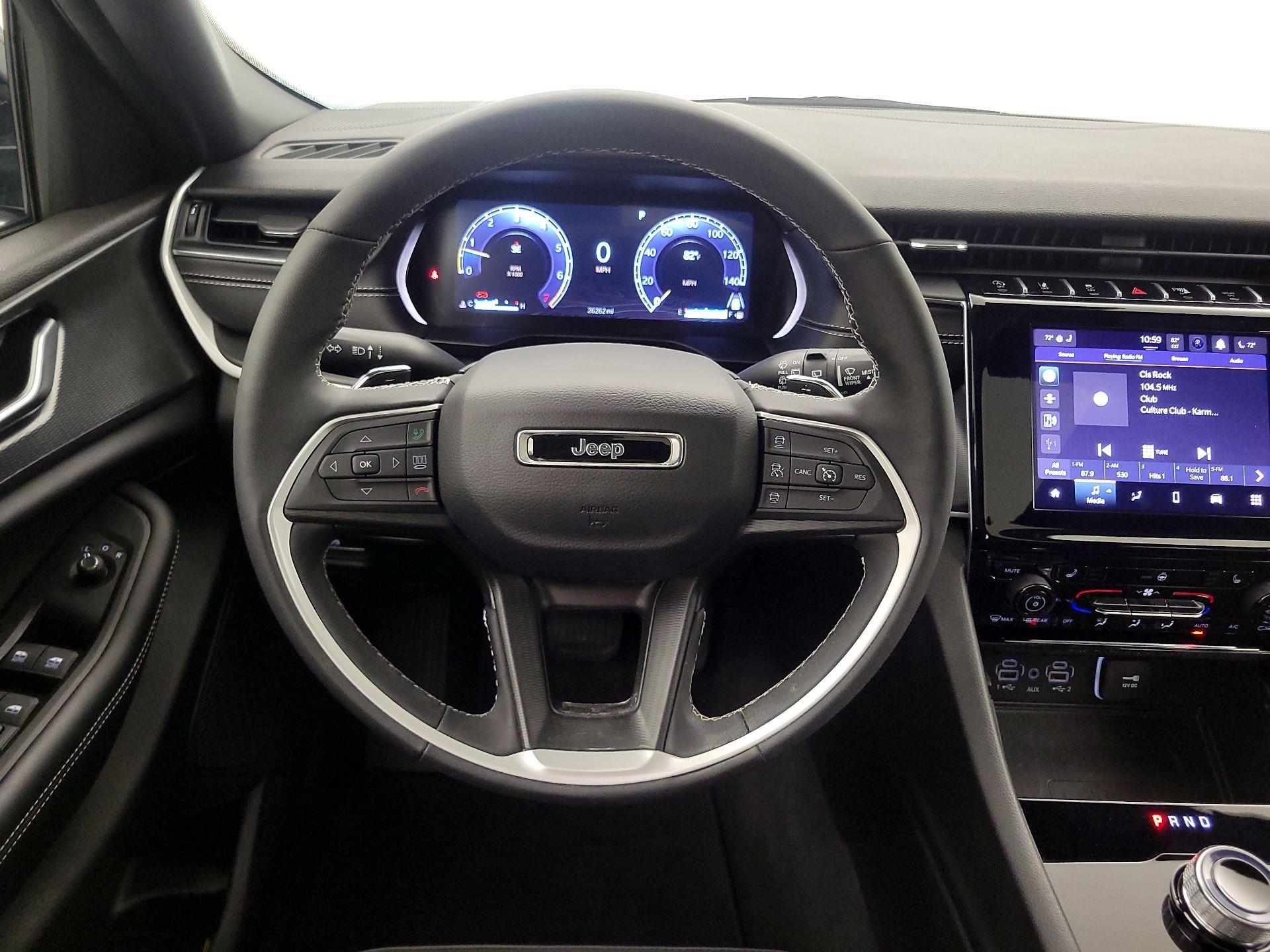 Thumbnail: 2024 Jeep Grand Cherokee - 10