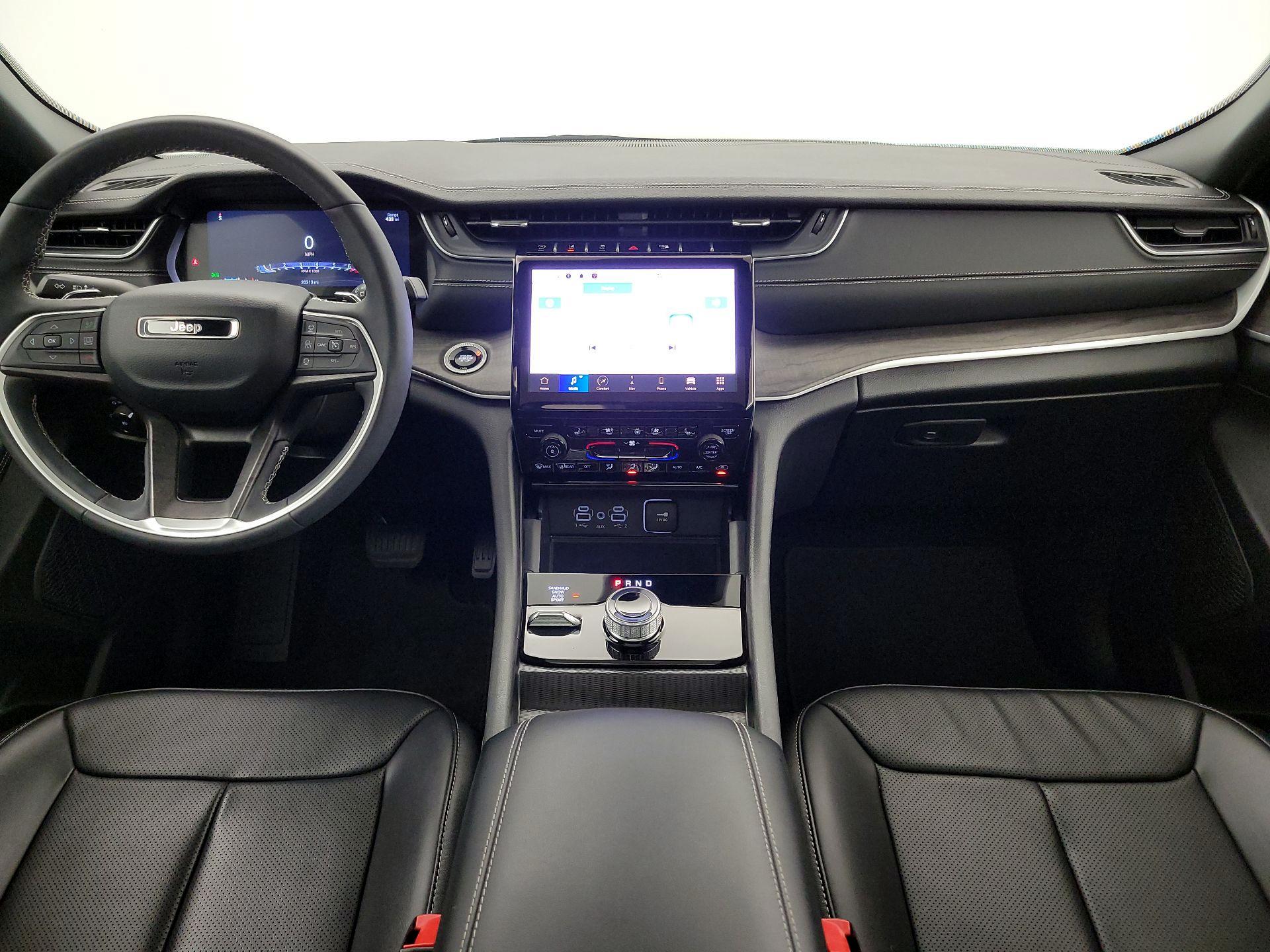 Thumbnail: 2024 Jeep Grand Cherokee - 9