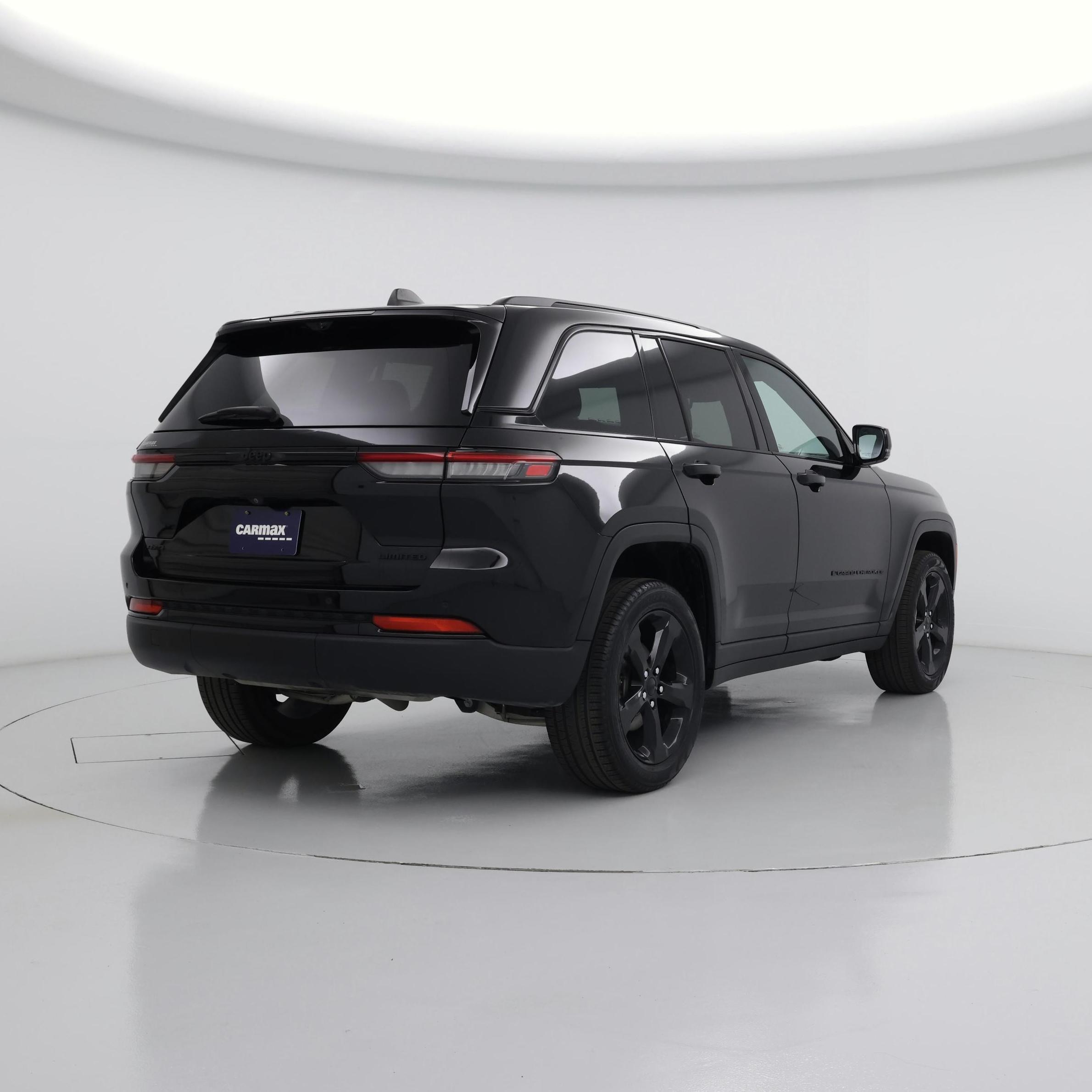Thumbnail: 2024 Jeep Grand Cherokee - 8