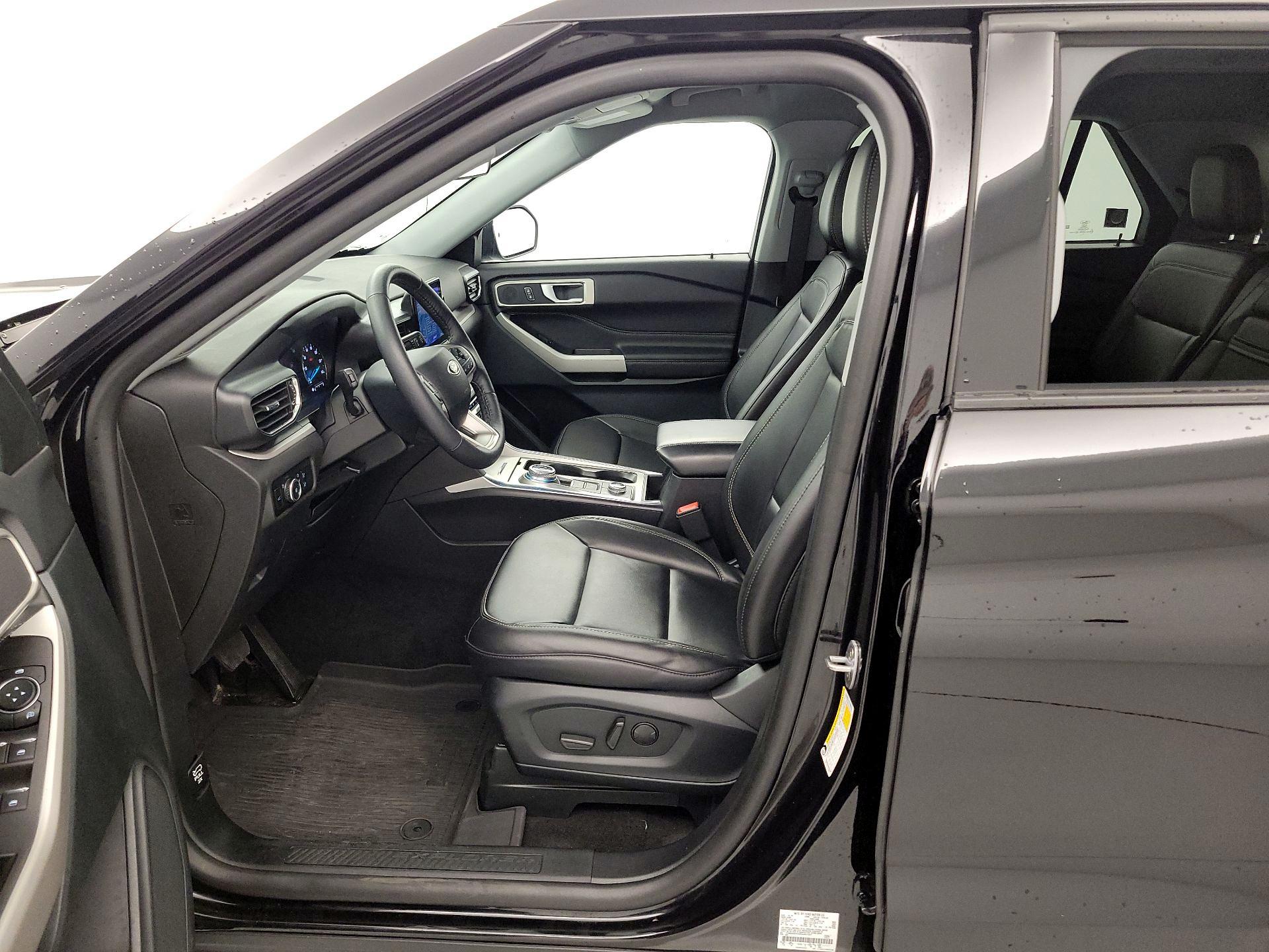 Thumbnail: 2024 Ford Explorer - 11