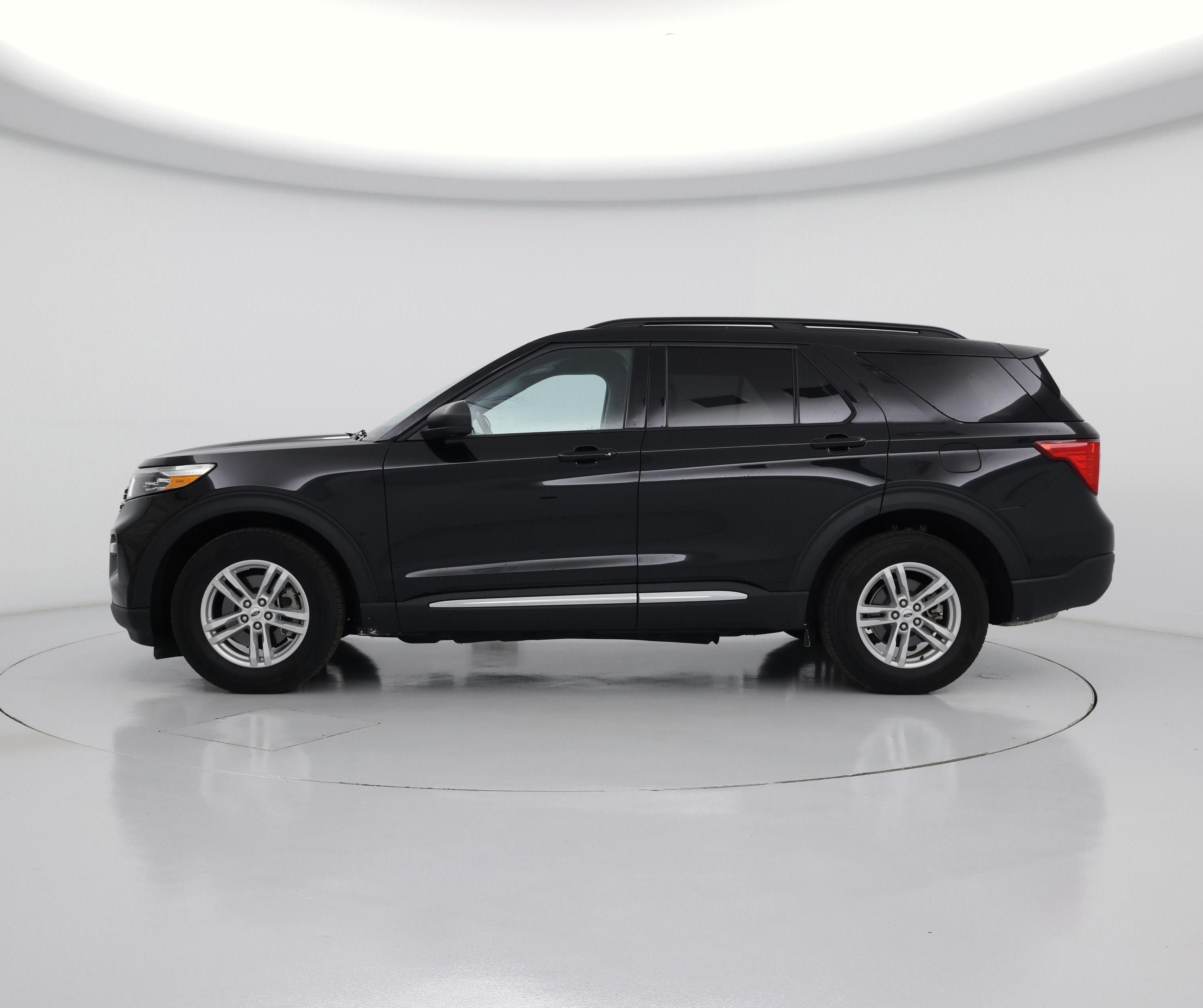 Thumbnail: 2024 Ford Explorer - 3