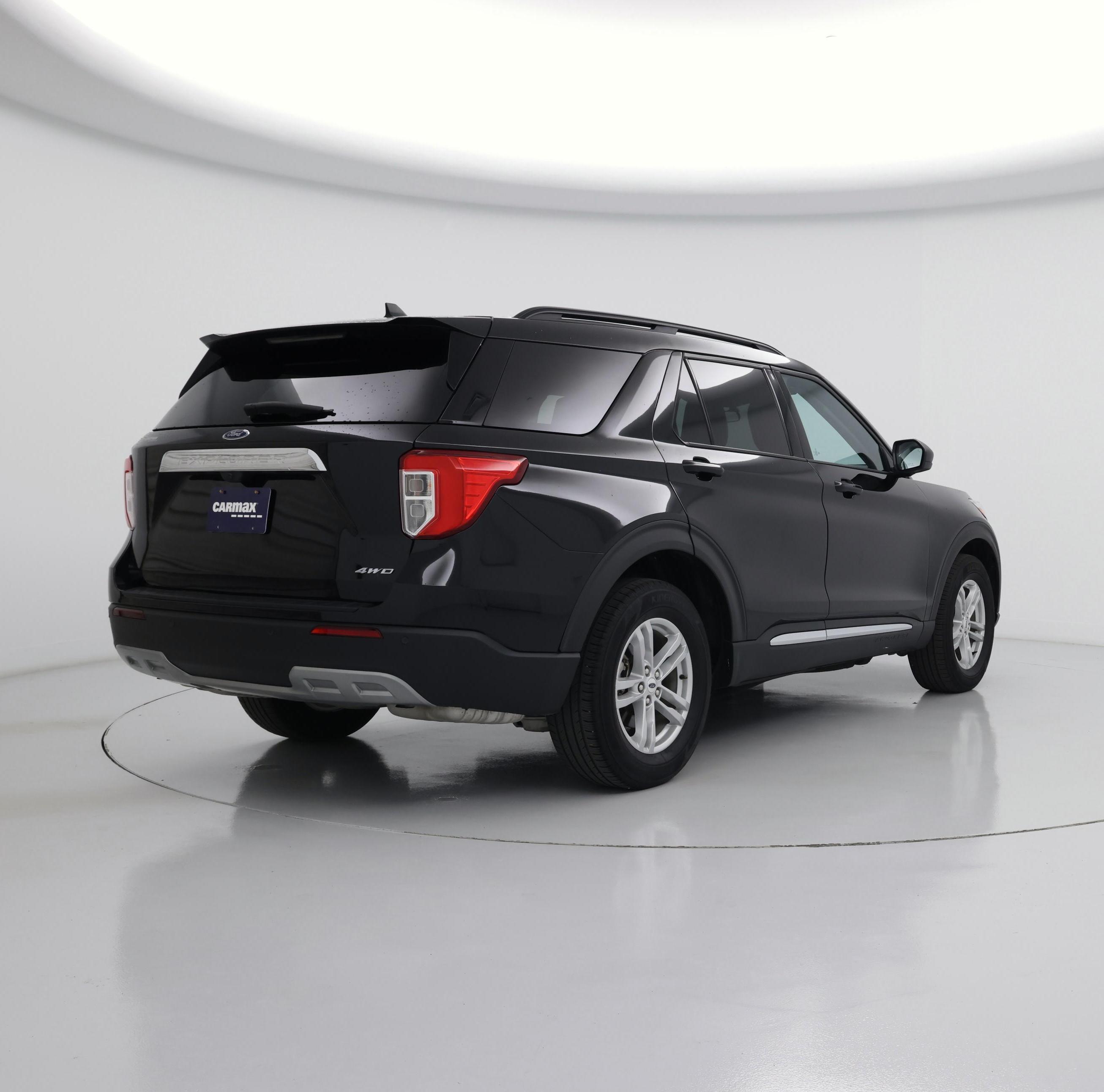 Thumbnail: 2024 Ford Explorer - 8