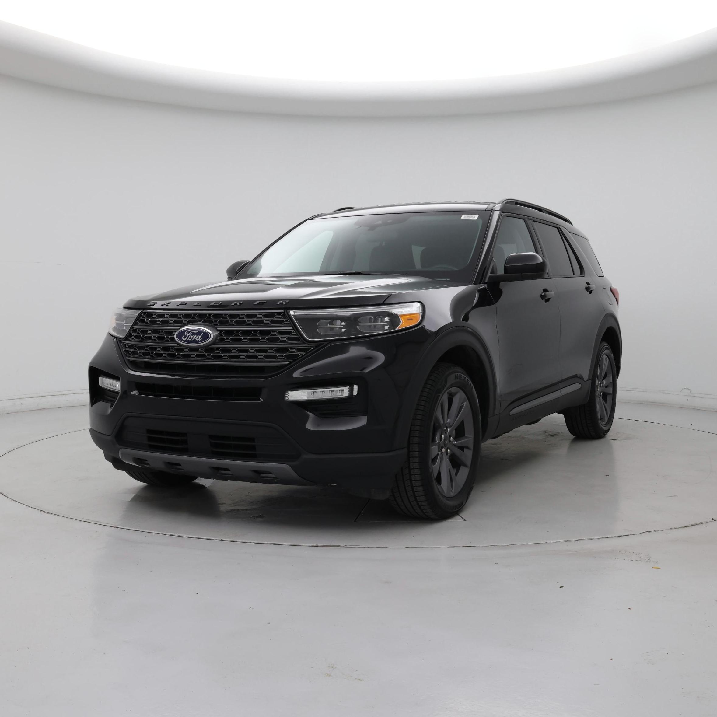 Thumbnail: 2023 Ford Explorer - 4