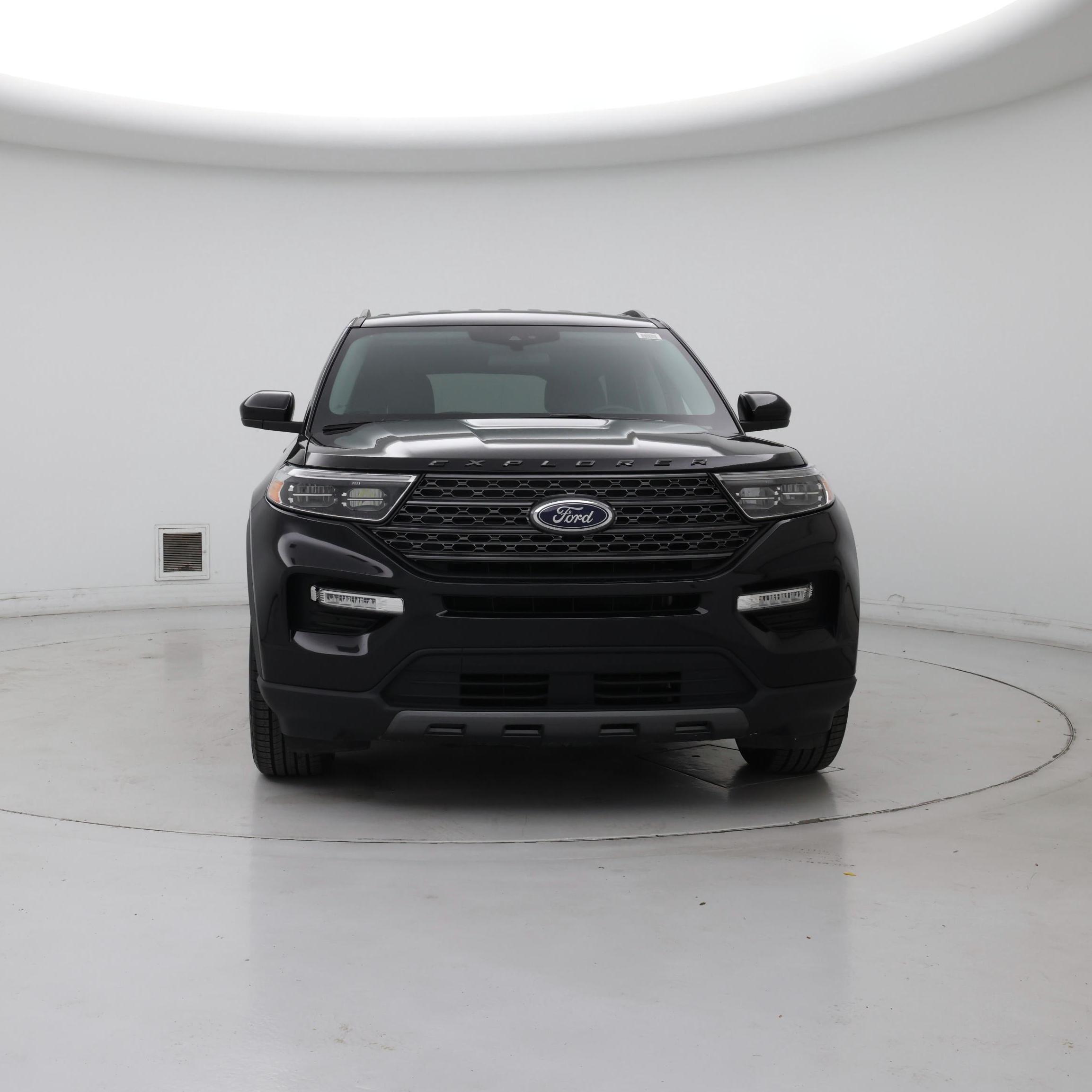 Thumbnail: 2023 Ford Explorer - 5