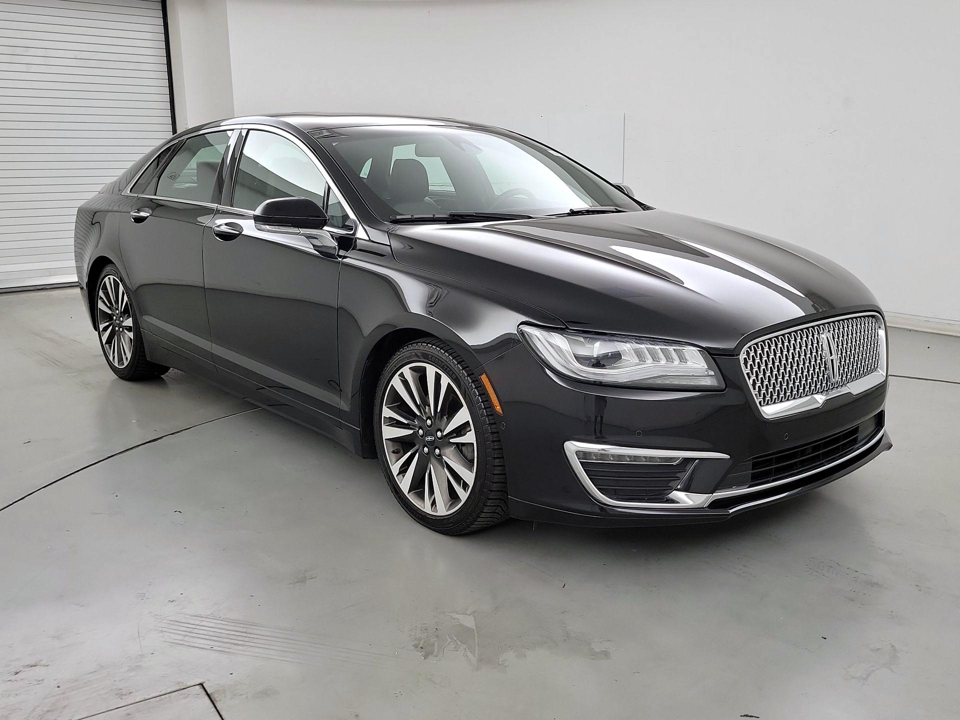 Thumbnail: 2020 Lincoln MKZ - 1