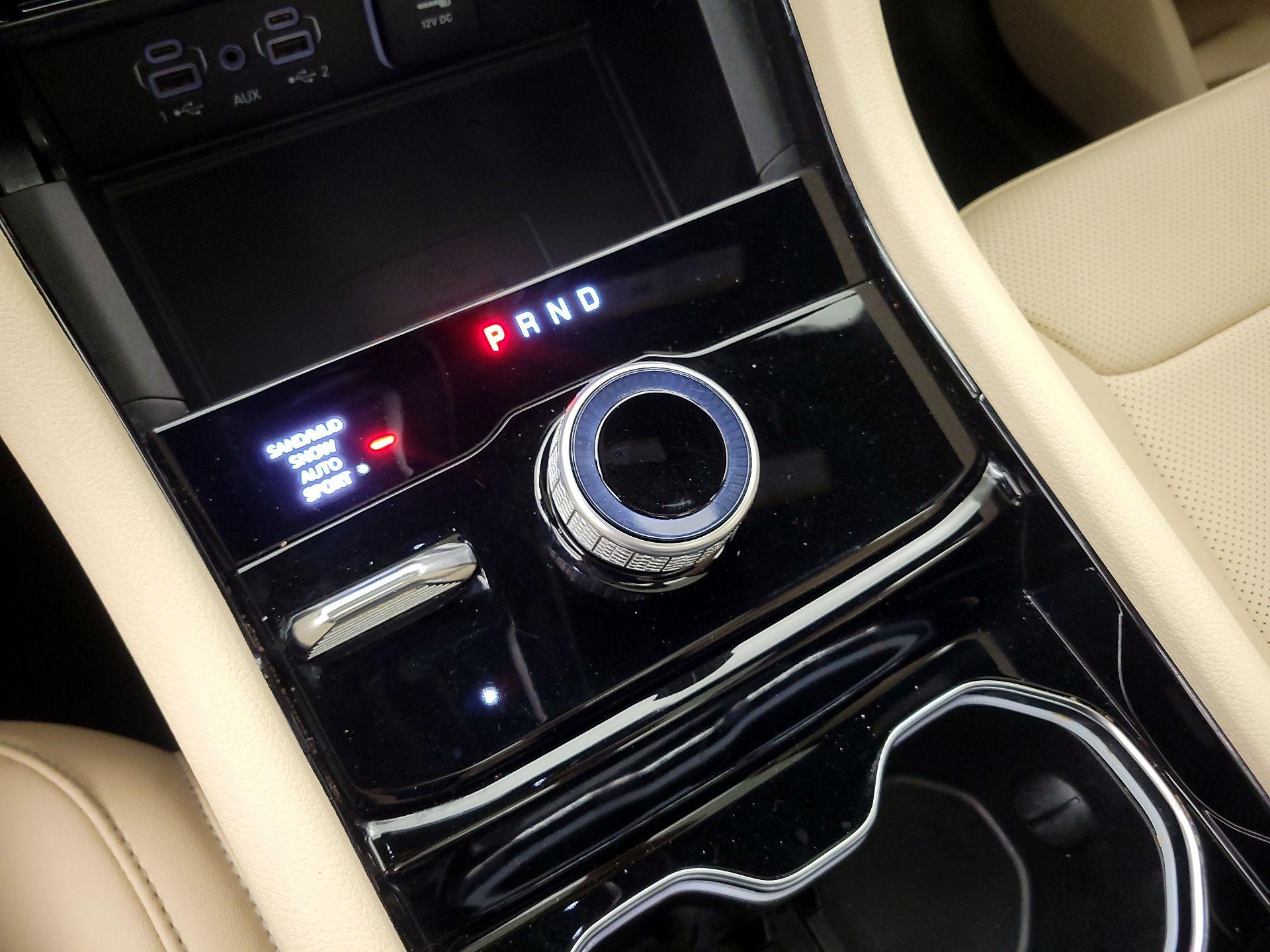 Thumbnail: 2023 Jeep Grand Cherokee - 18