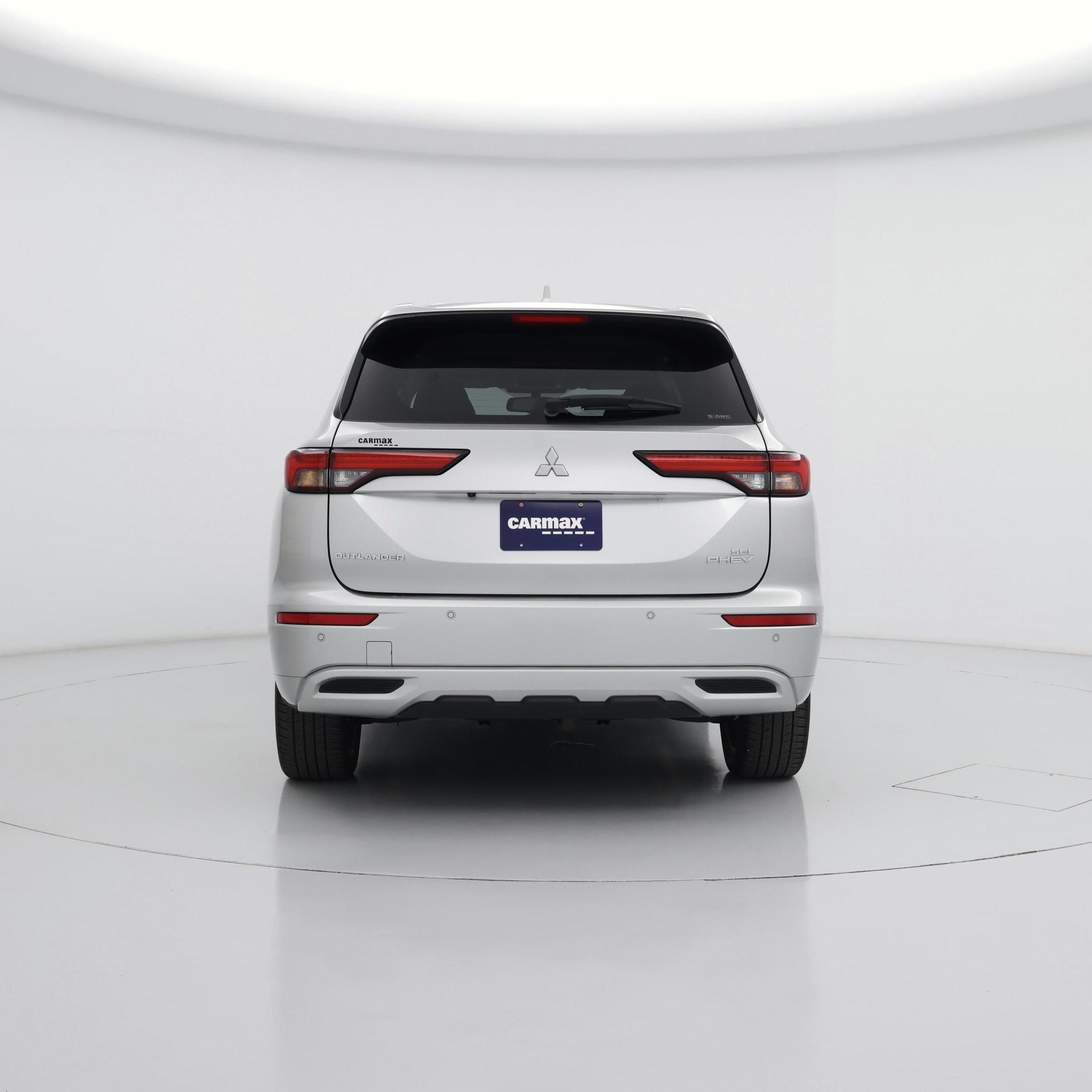 Thumbnail: 2023 Mitsubishi Outlander - 6