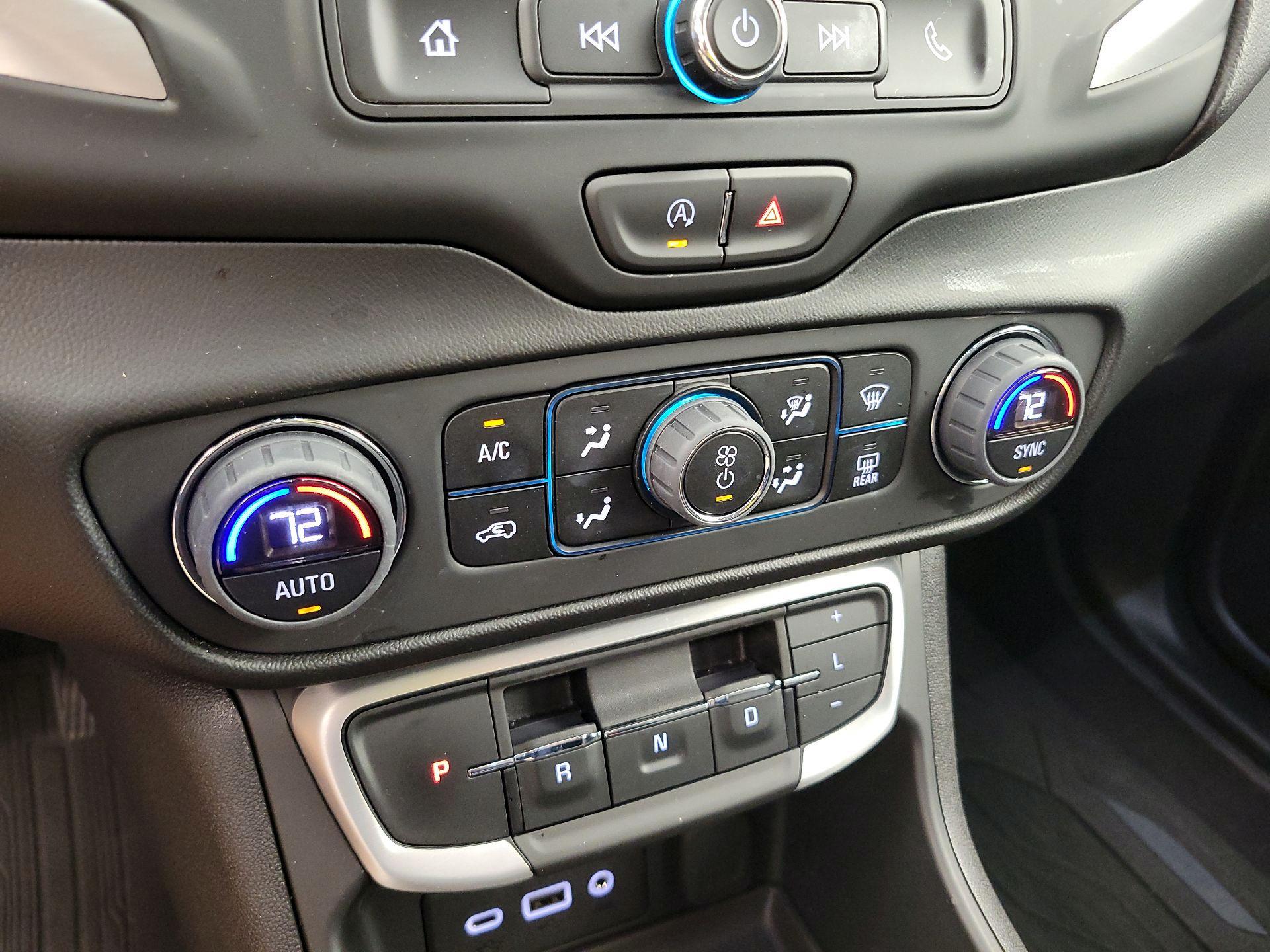 Thumbnail: 2024 GMC Terrain - 16