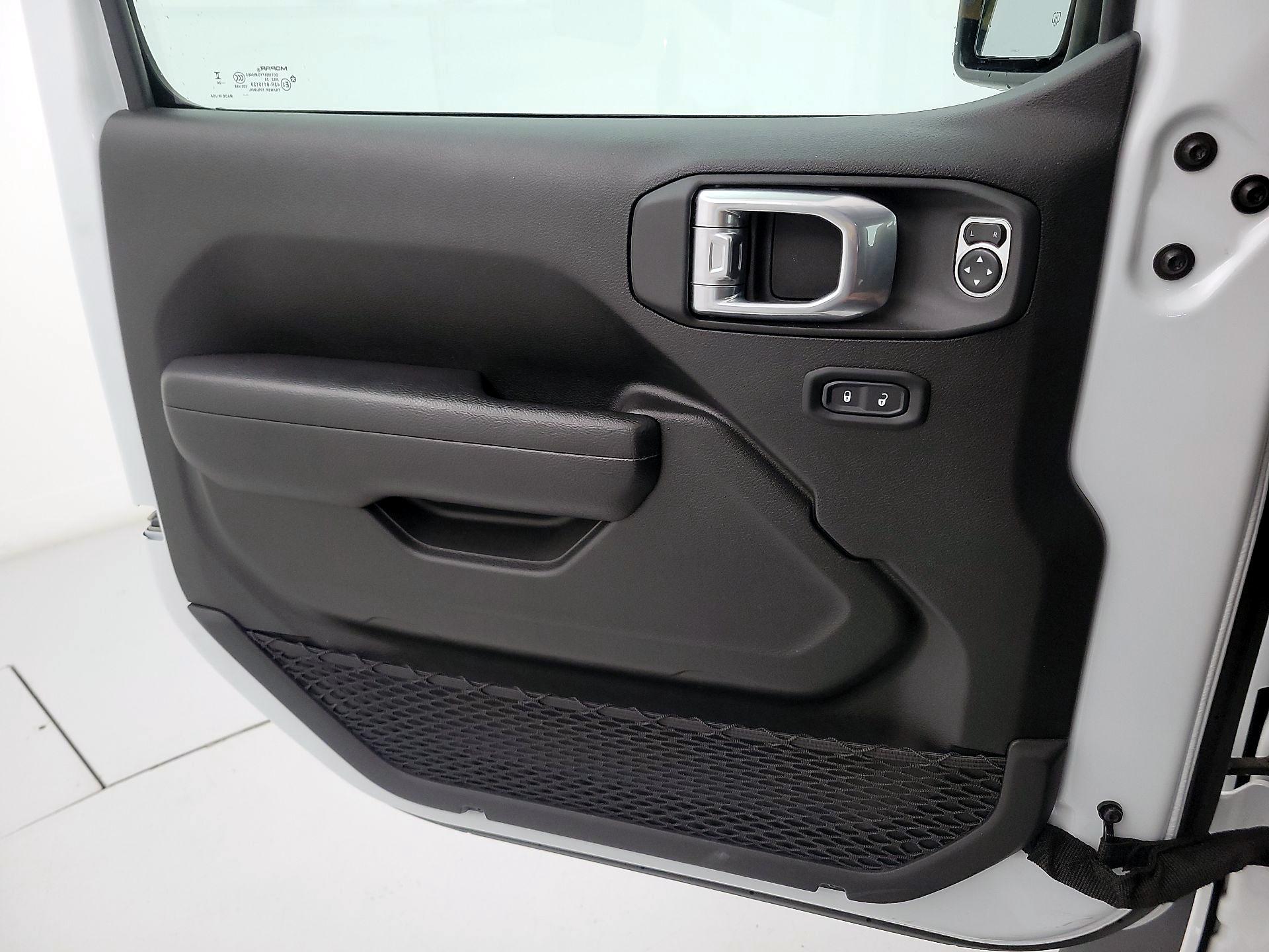 Thumbnail: 2024 Jeep Wrangler - 12