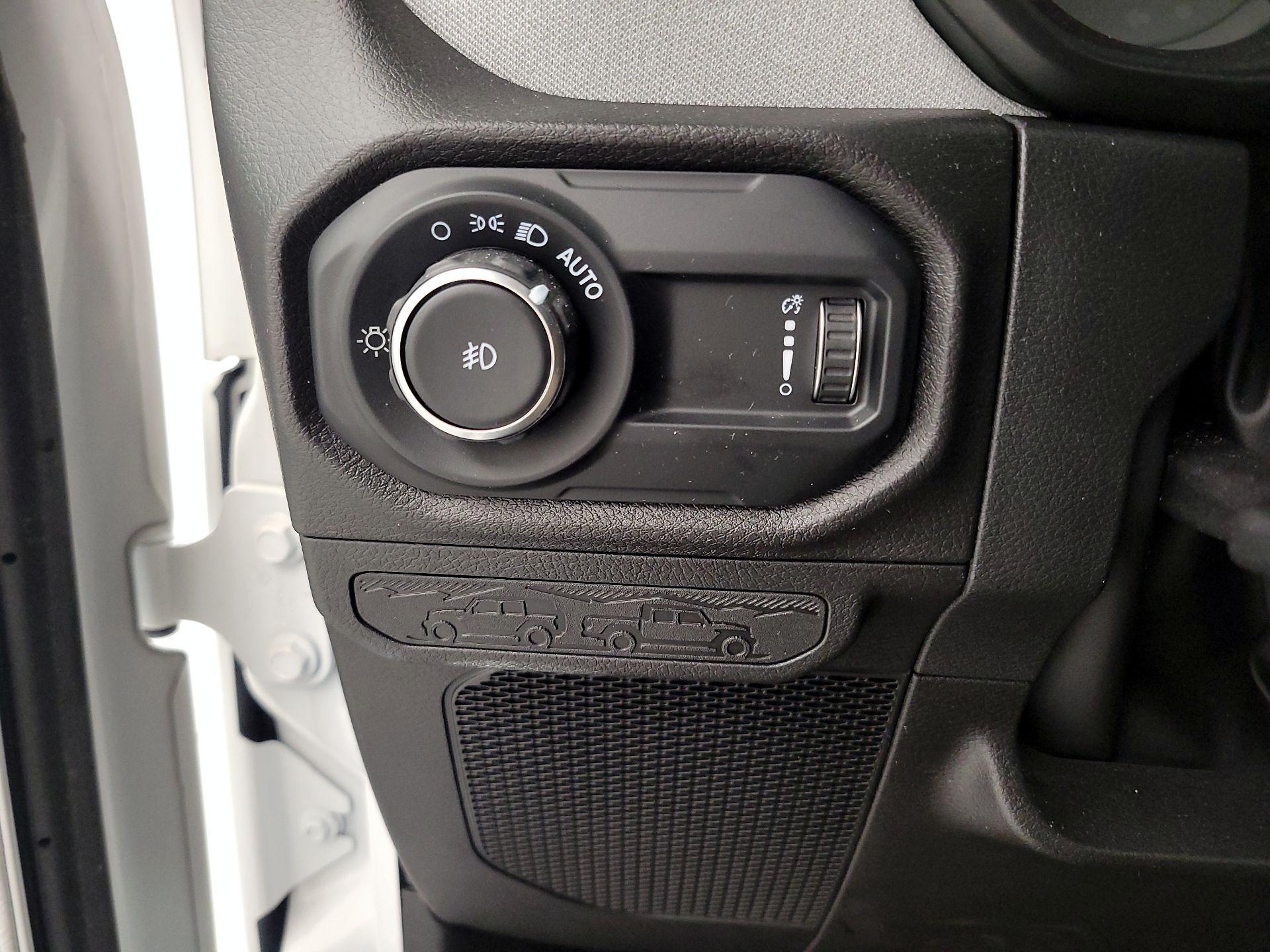 Thumbnail: 2024 Jeep Wrangler - 13