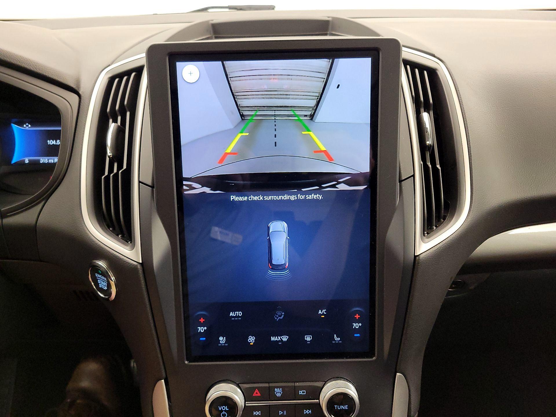 Thumbnail: 2023 Ford Edge - 14