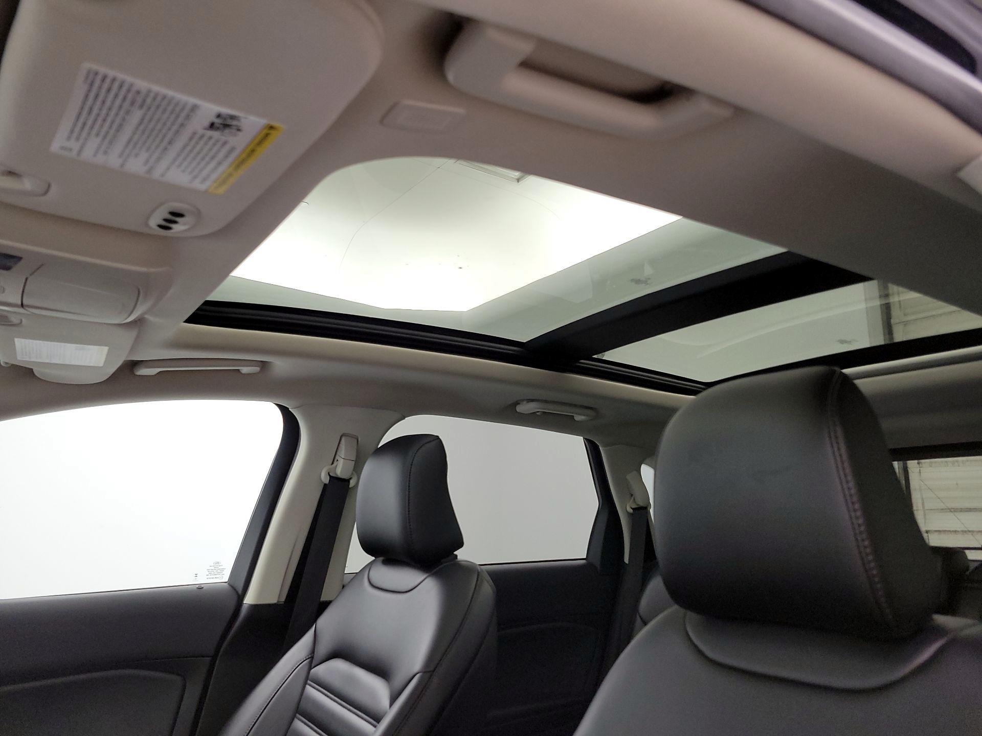 Thumbnail: 2023 Ford Edge - 19