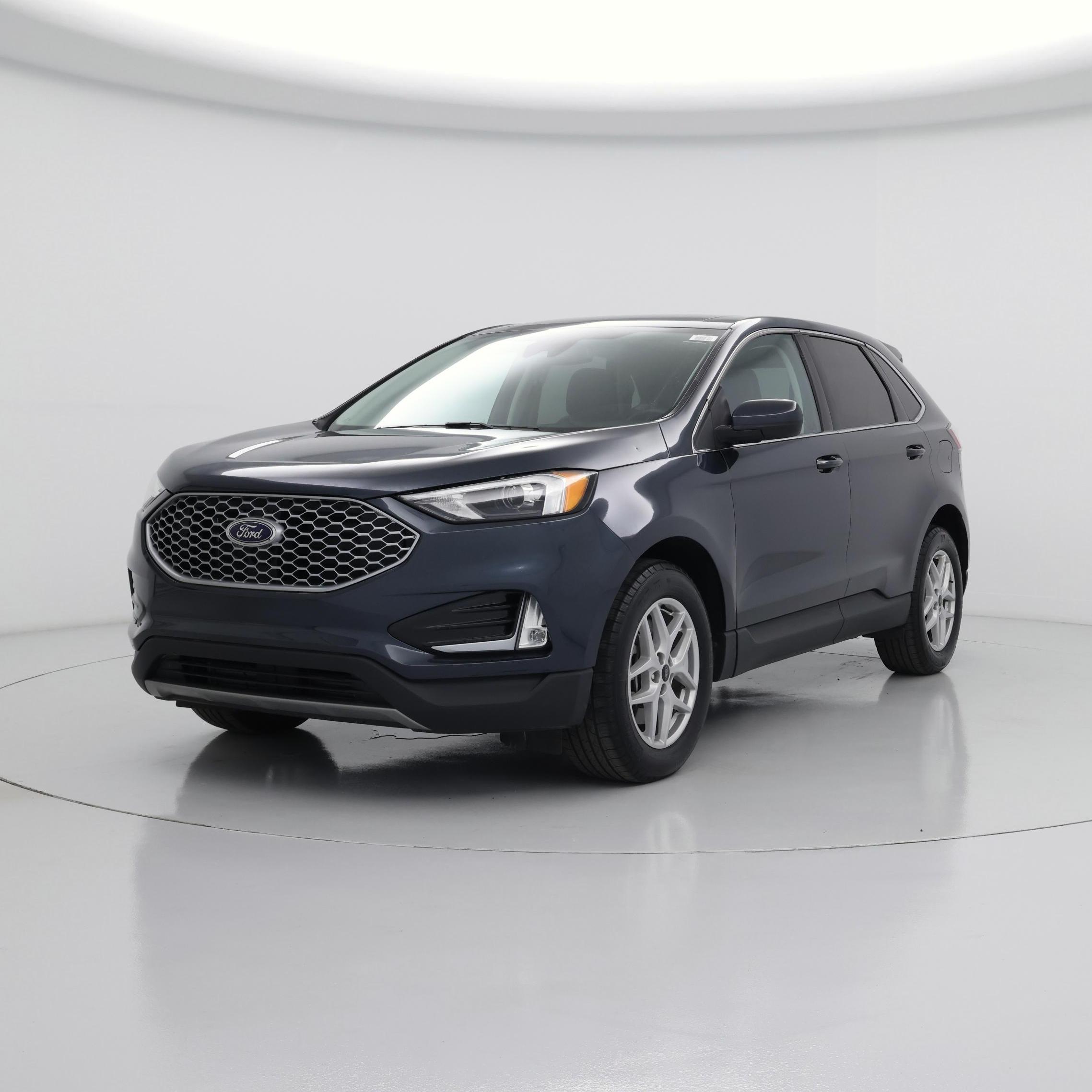 Thumbnail: 2023 Ford Edge - 4