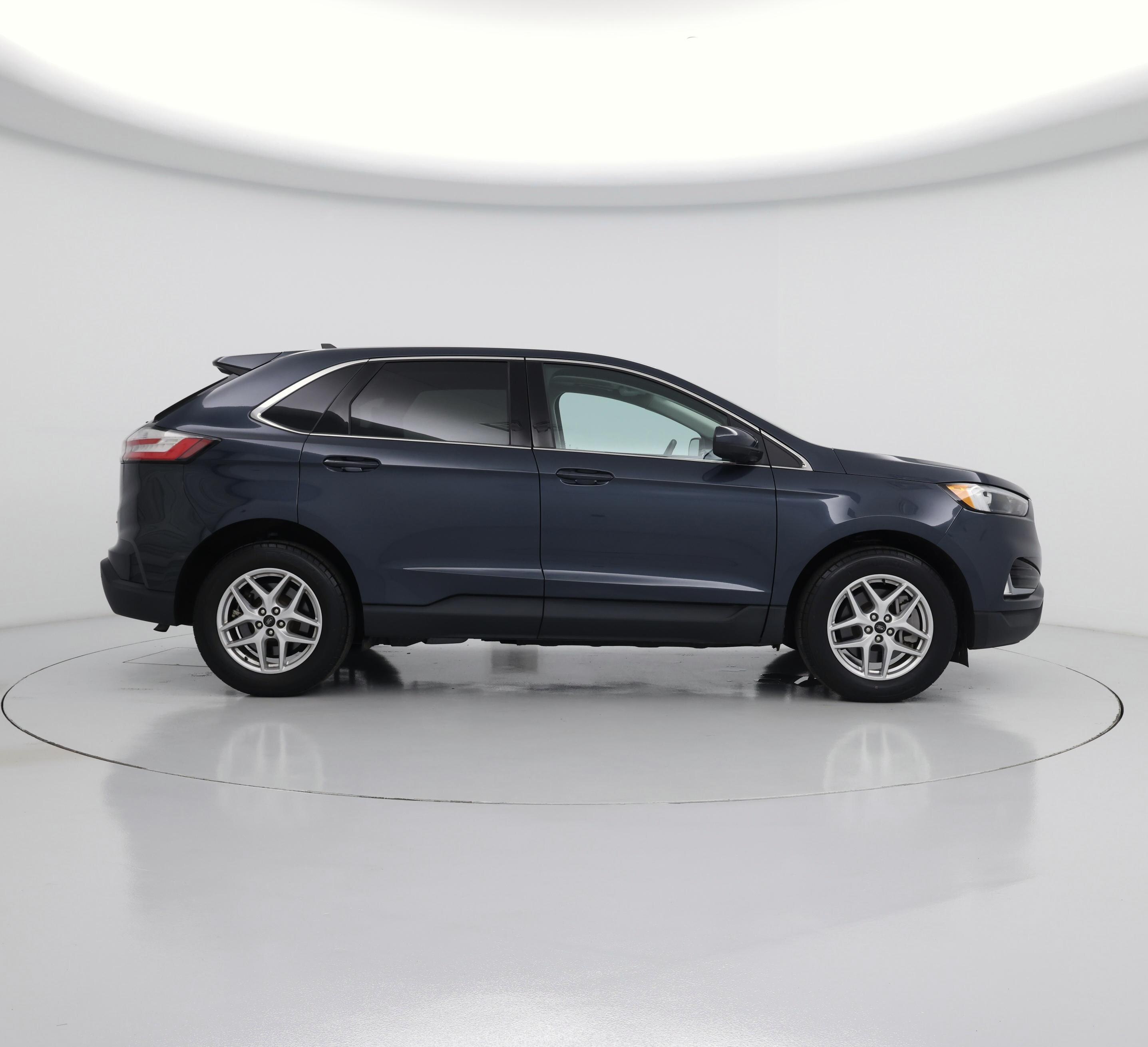 Thumbnail: 2023 Ford Edge - 7