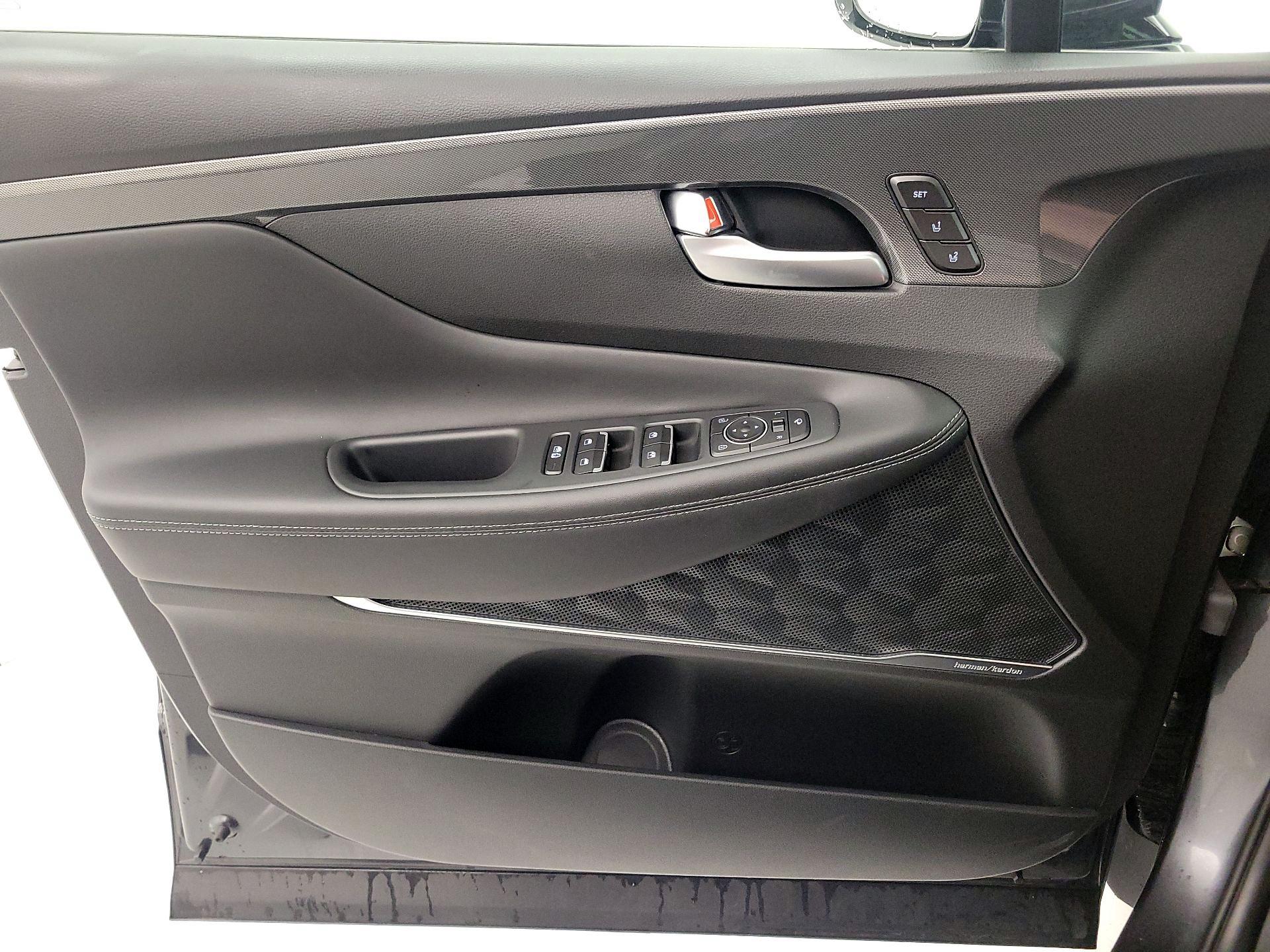 Thumbnail: 2023 Hyundai Santa Fe - 12
