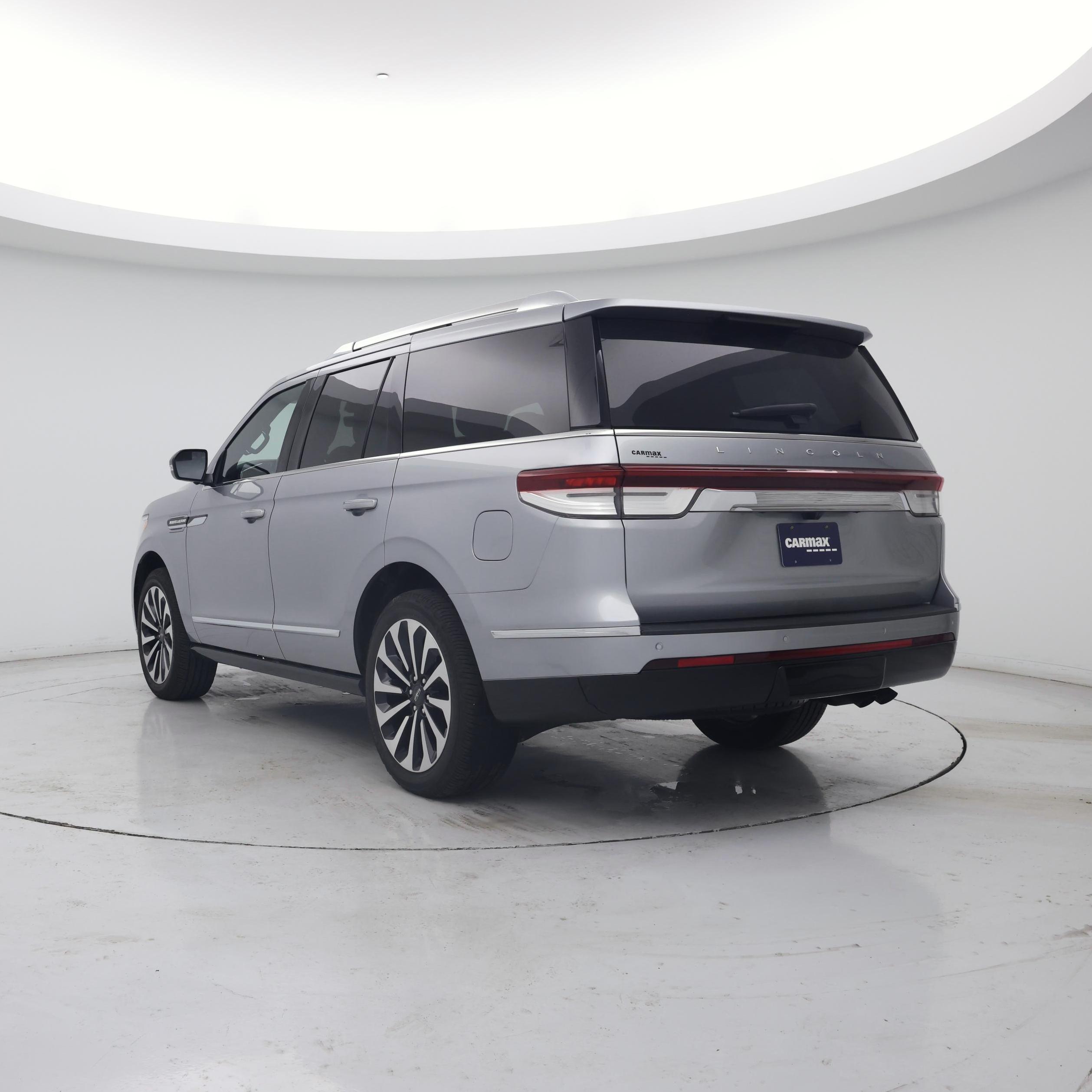 Thumbnail: 2022 Lincoln Navigator - 2