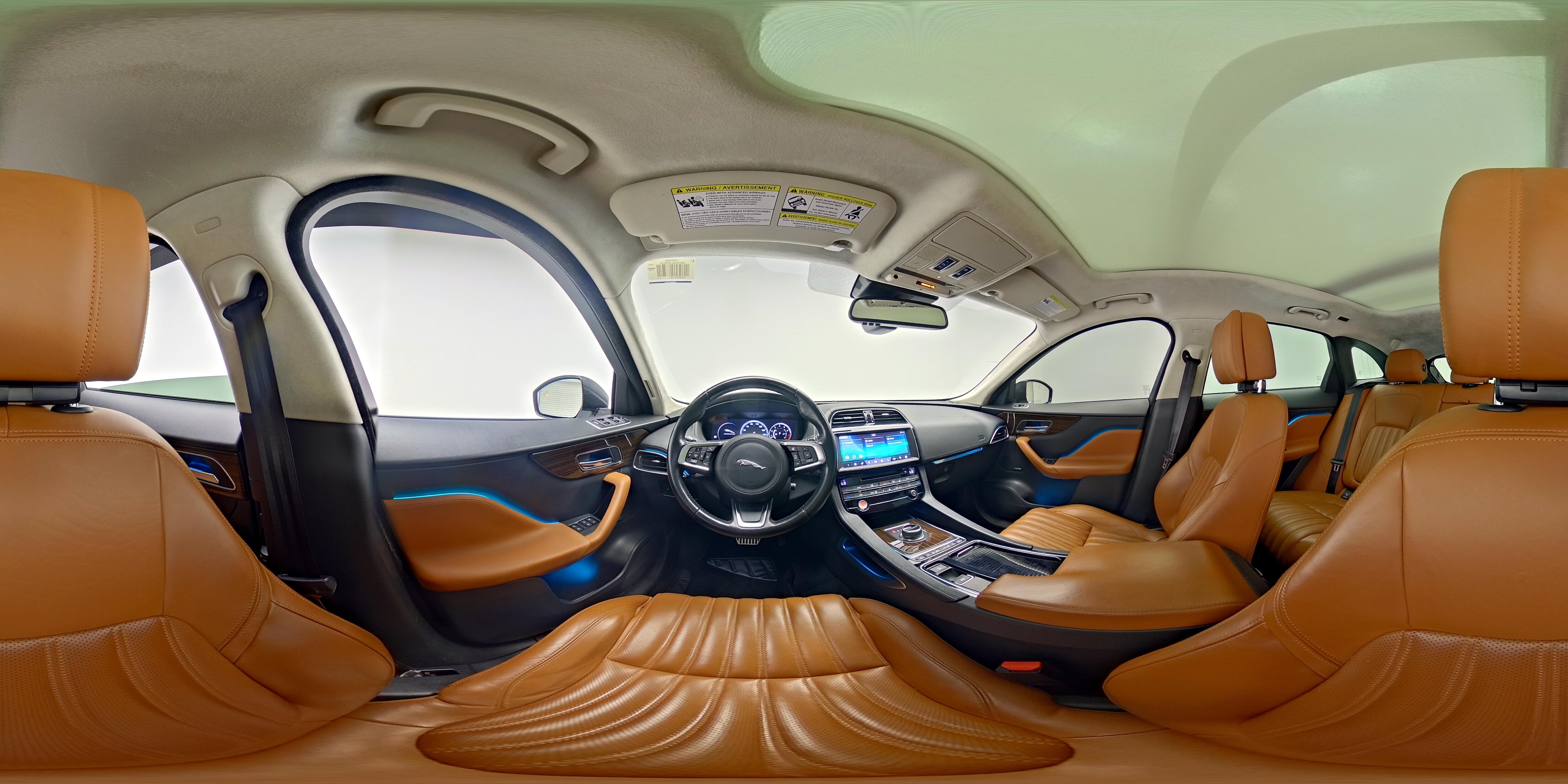 2018 Jaguar F-PACE Portfolio - Photo 24